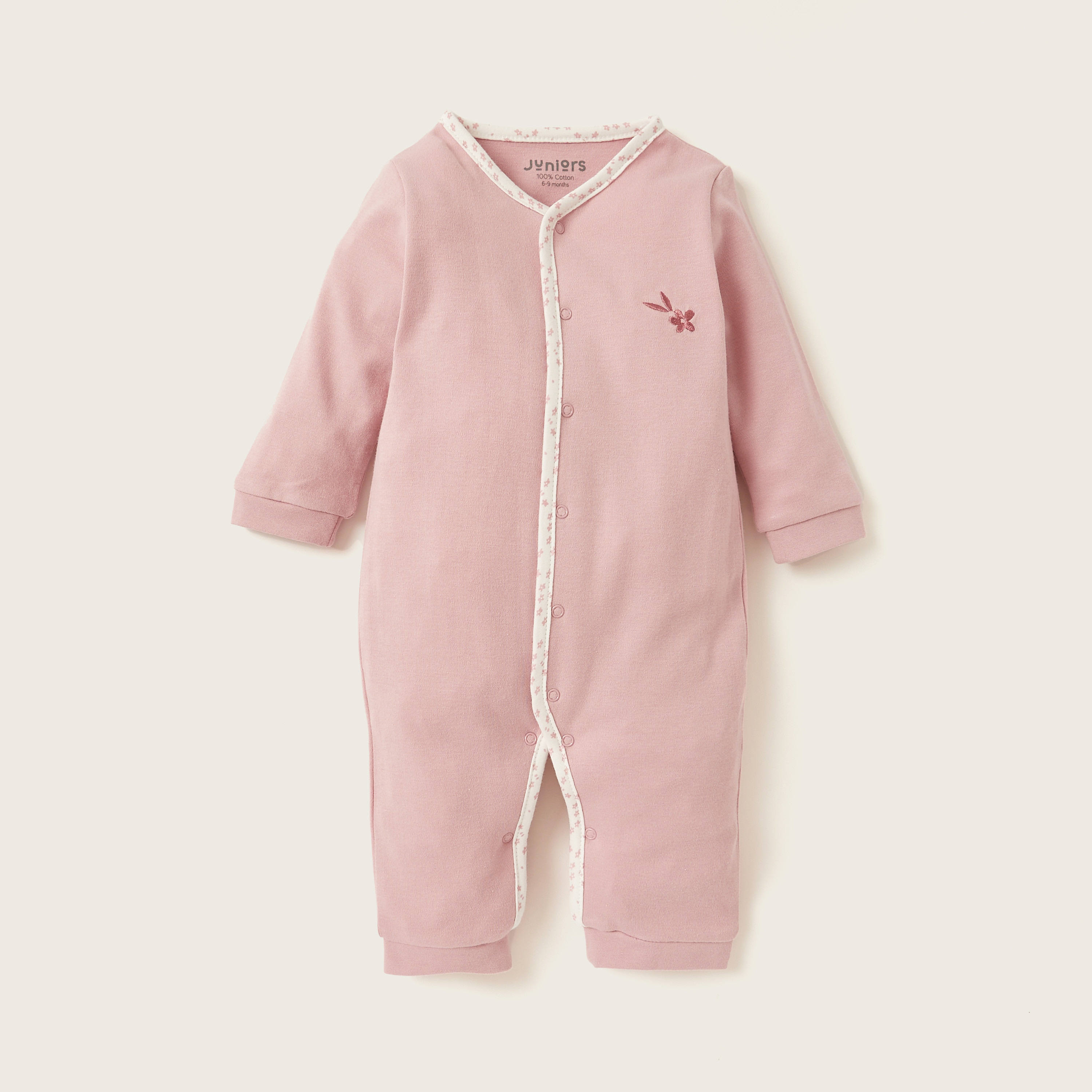 بدلة نوم سادة بأكمام طويلة وتطريز زهور من جونيورز-baby-girls-clothing-nightwear-sleepsuits-image-1