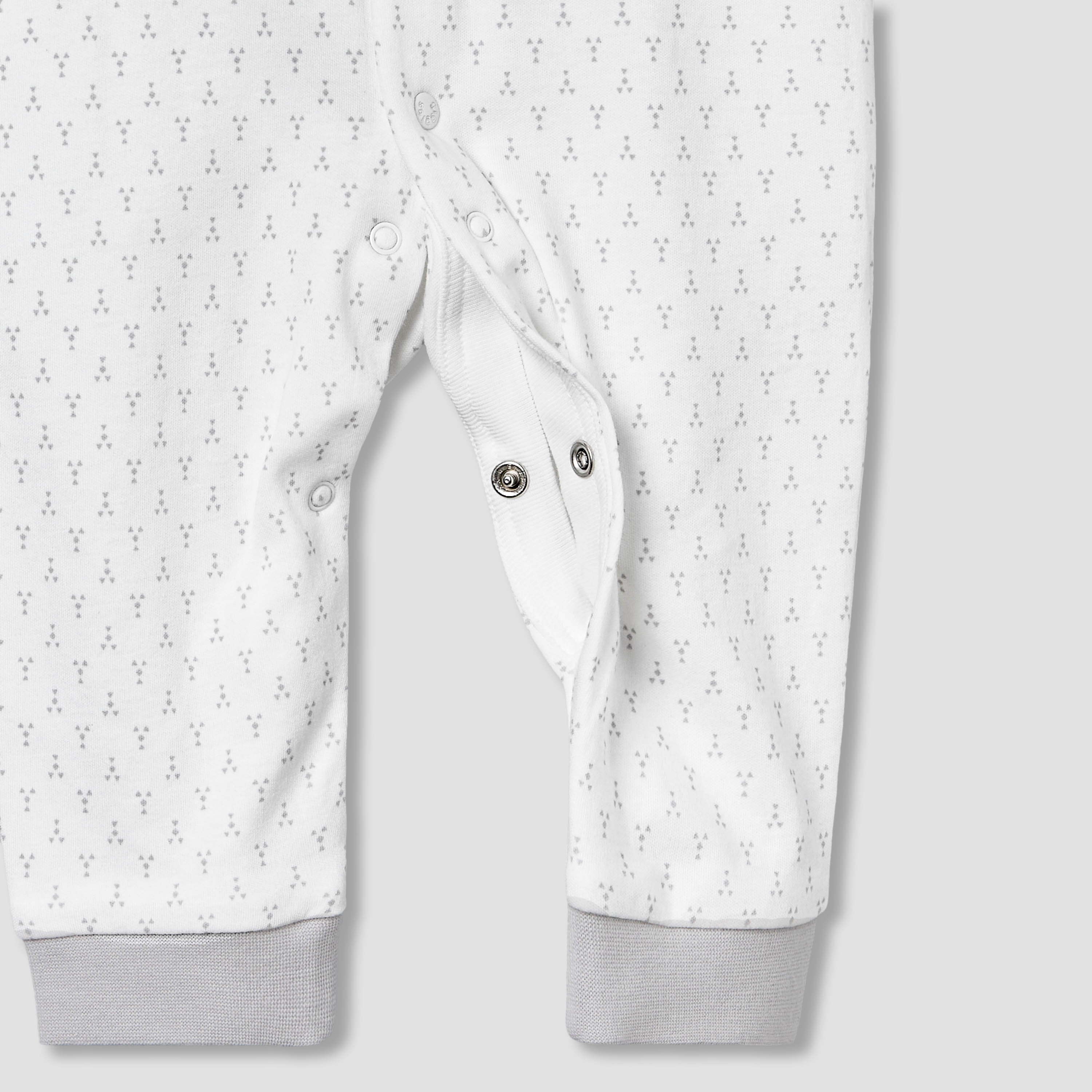Giggles Cotton Collared Long Sleeve Sleepsuit with Snap Button Closure-baby-boys-clothing-nightwear-sleepsuits-image-4