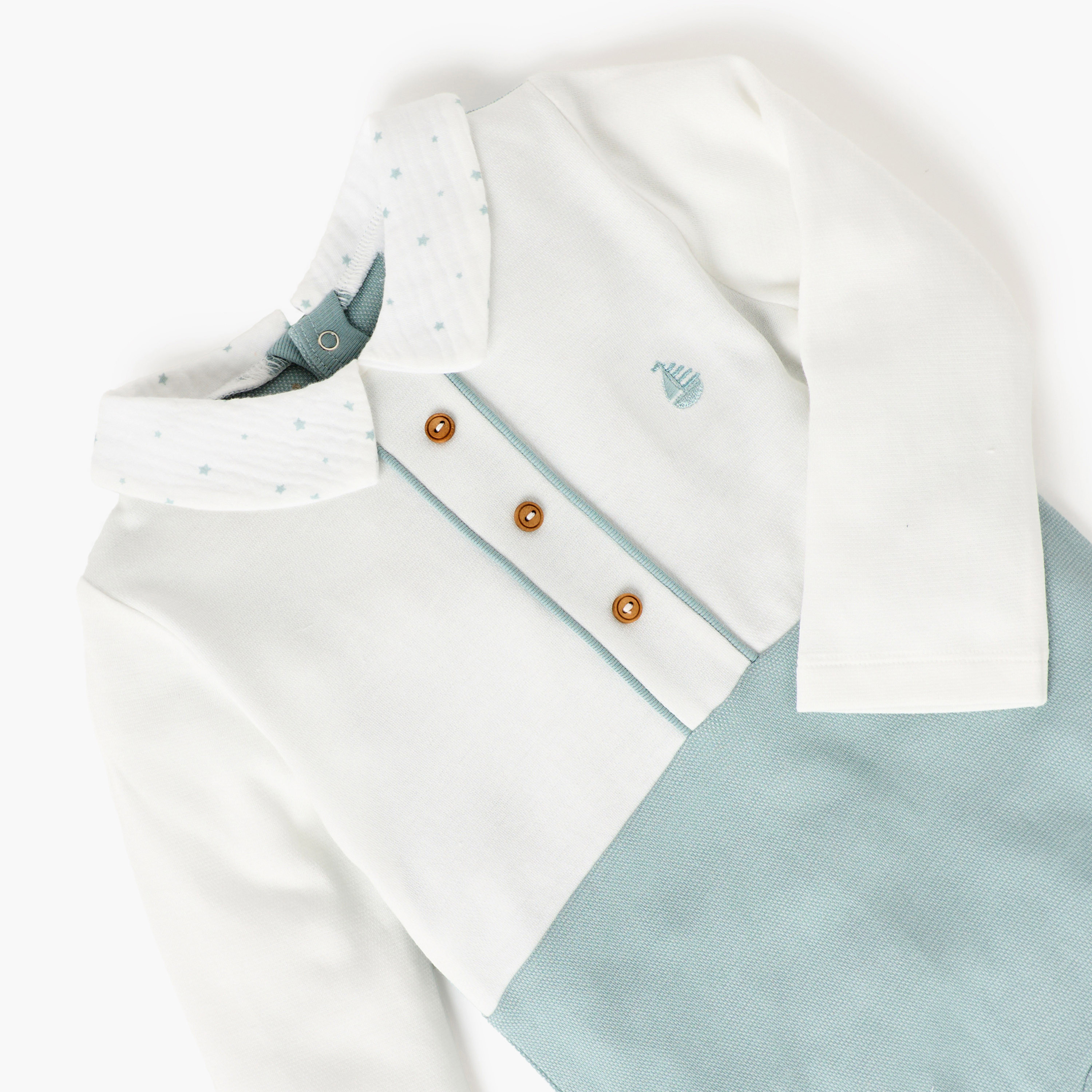 Giggles Colourblock Closed Feet Sleepsuit with Button Closure-baby-boys-clothing-nightwear-sleepsuits-image-3