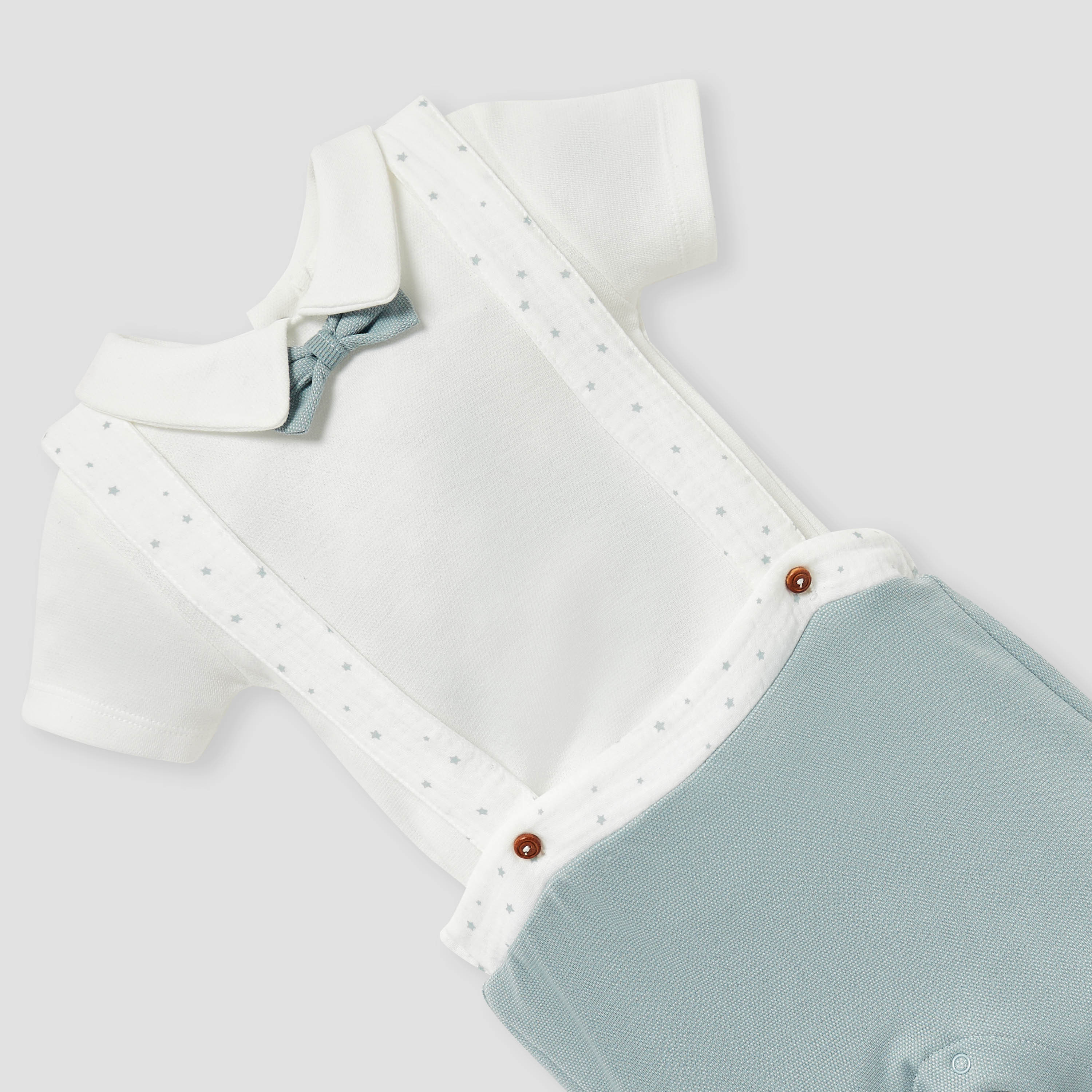 طقم دنغري مع تيشيرت سادة بياقة من جيجلز-baby-boys-clothing-setsandcoords-image-4