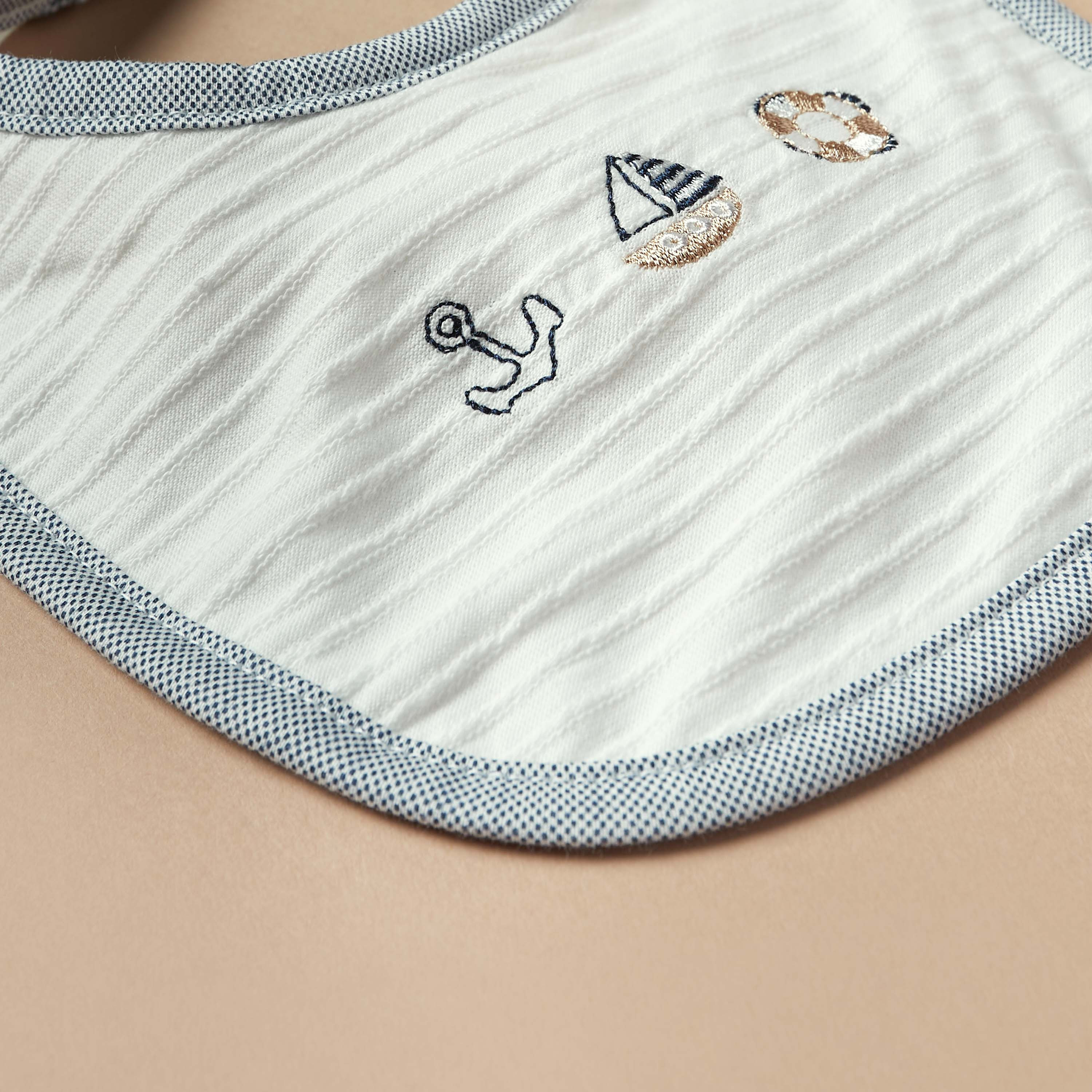 Giggles Embroidered Bib with Button Closure-baby-feeding-bibs-image-4