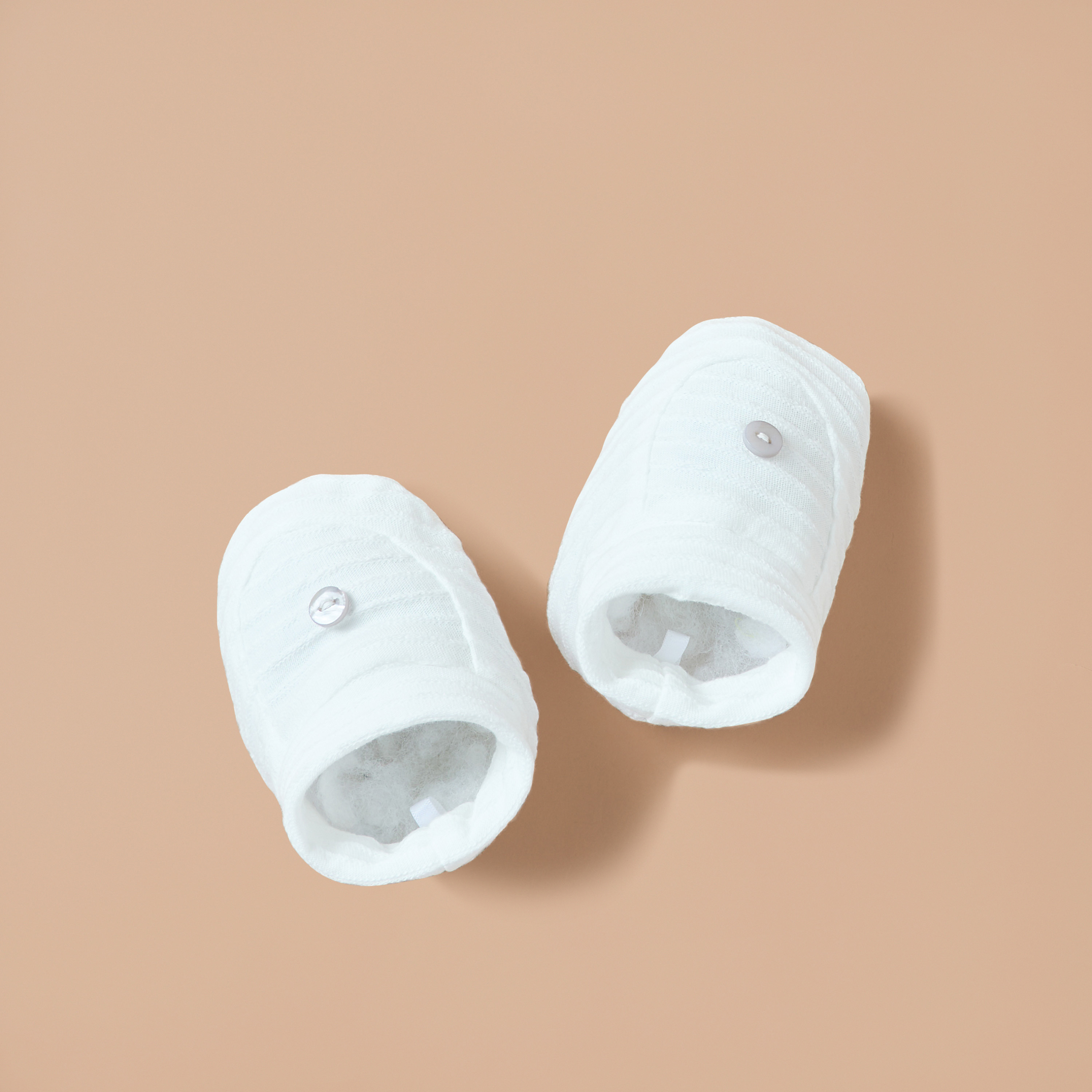 بوت مضلع بزر من جيجلز-baby-boys-shoes-booties-image-1
