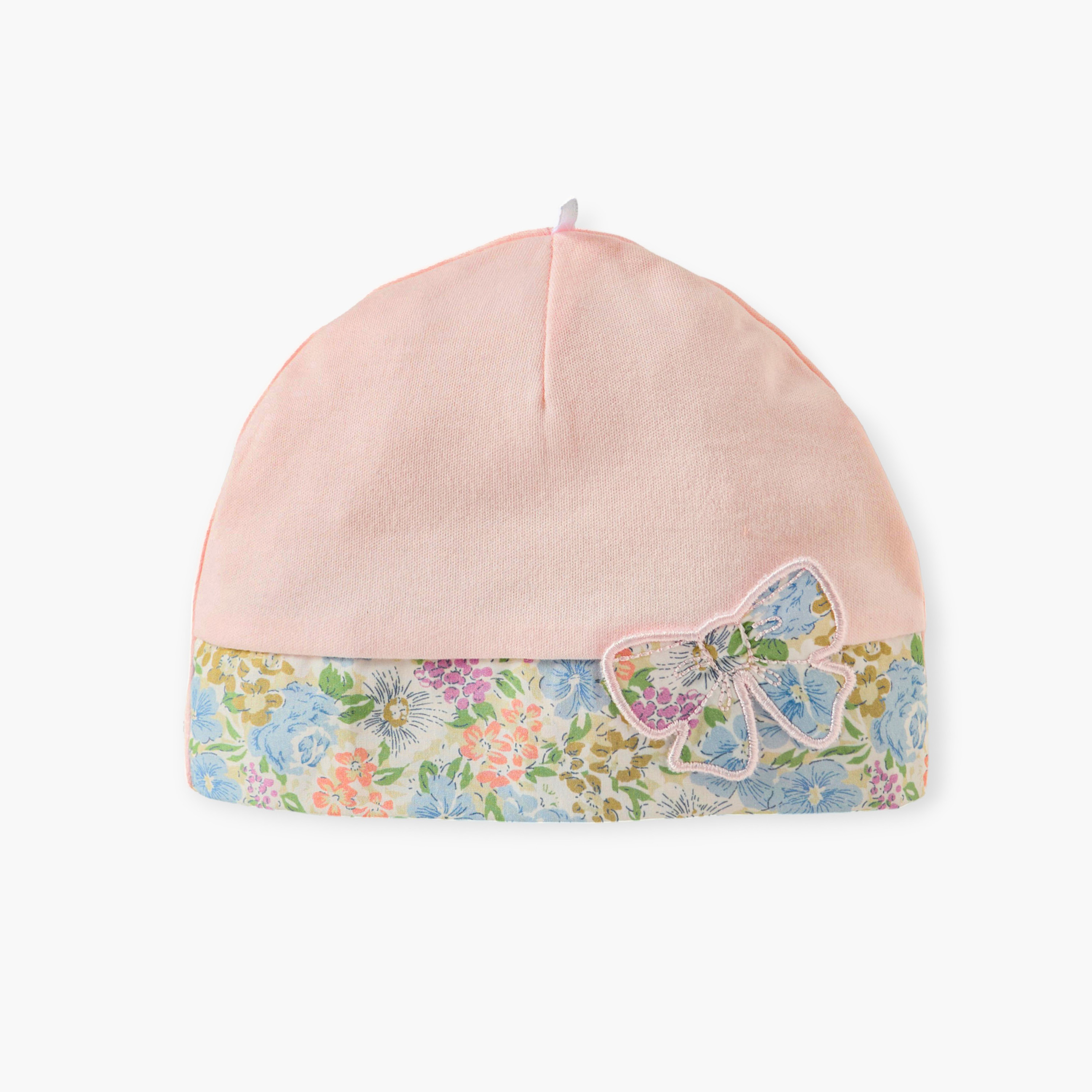 كاب بطبعات أزهار مع لمسة فيونكة من جيجلز-baby-girls-accessories-caps-image-3