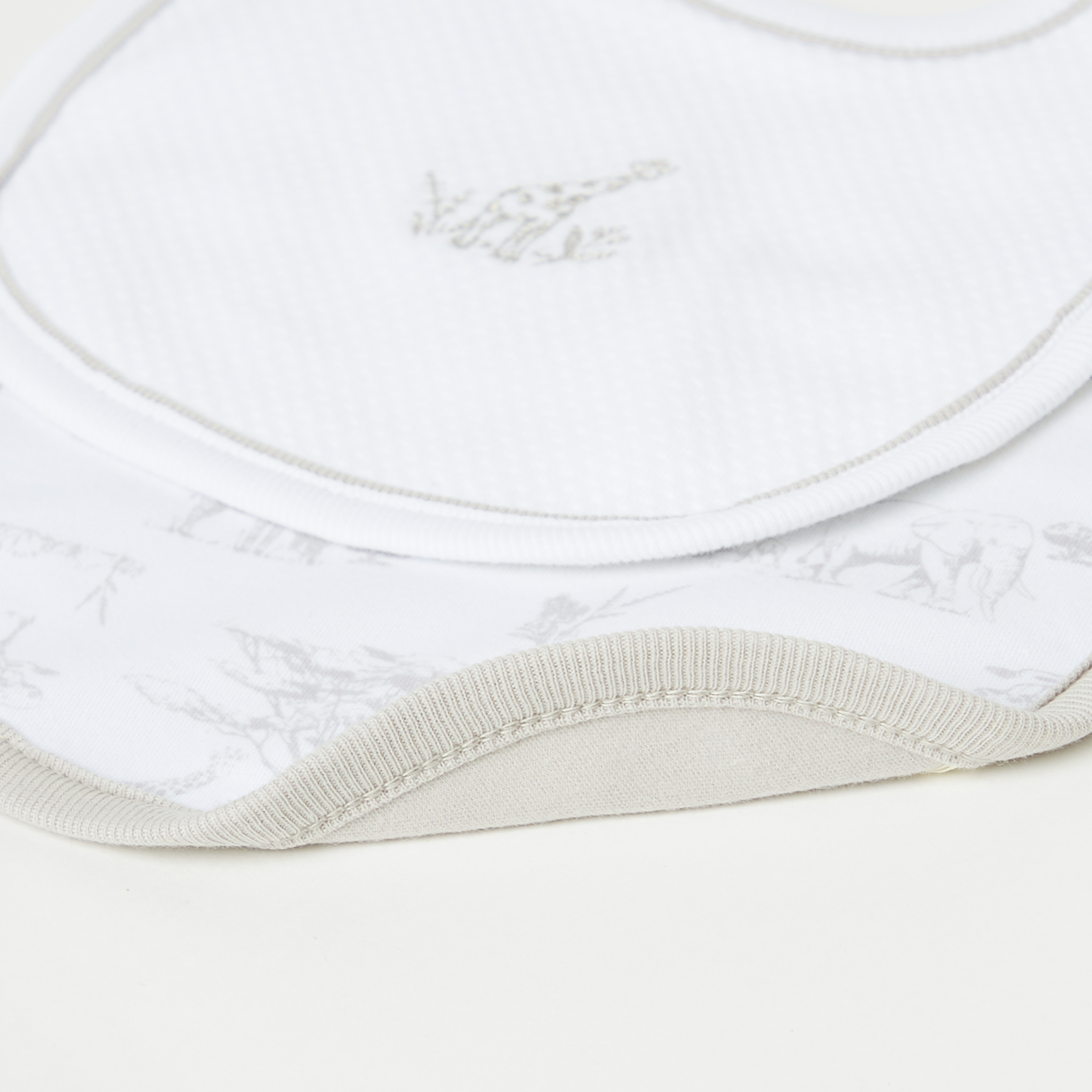 Giggles Printed Bib with Snap Button Closure - Set of 2-baby-feeding-bibs-image-5