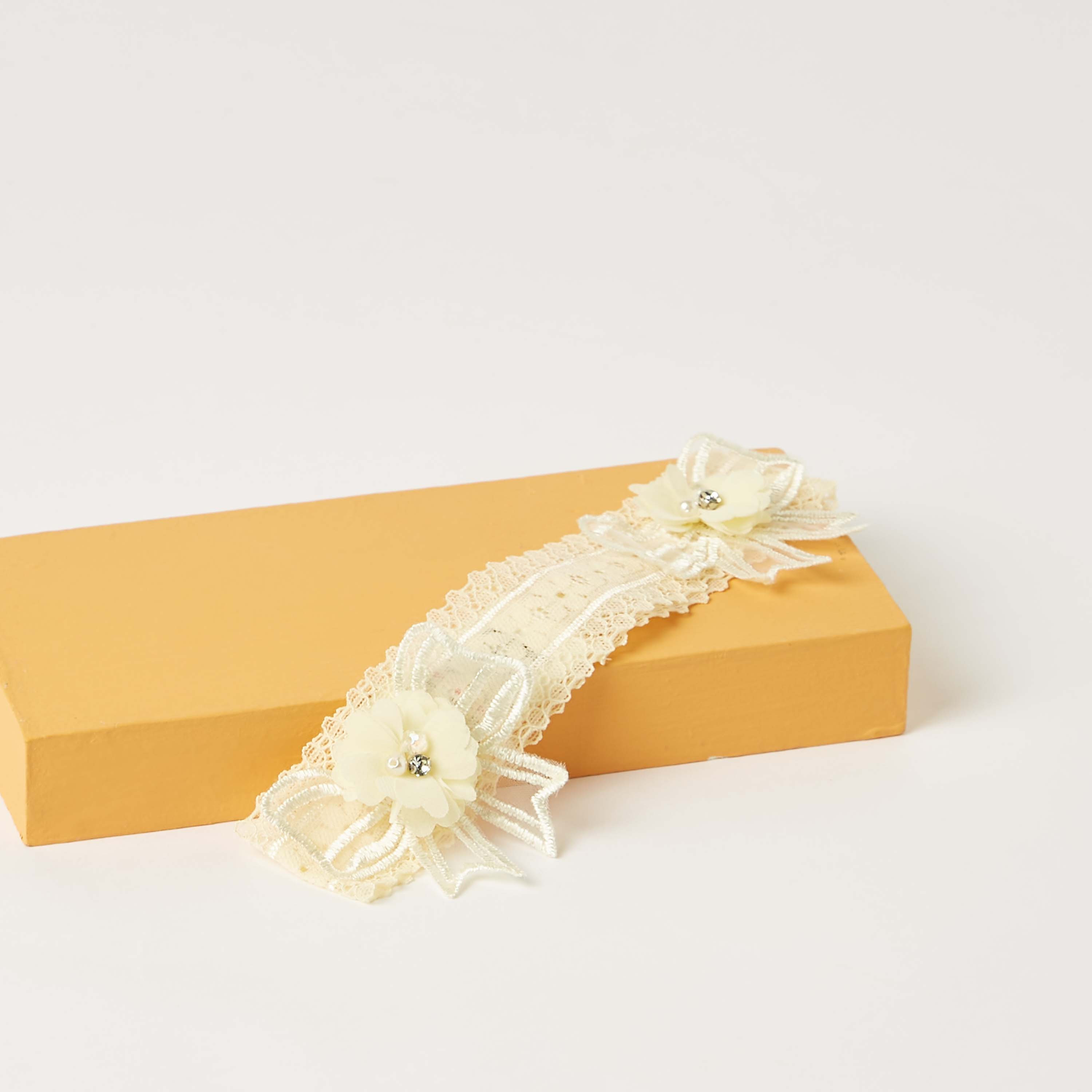 Giggles Floral Applique Elasticated Head Band with Lace Detail-baby-girls-accessories-hairaccessories-image-2
