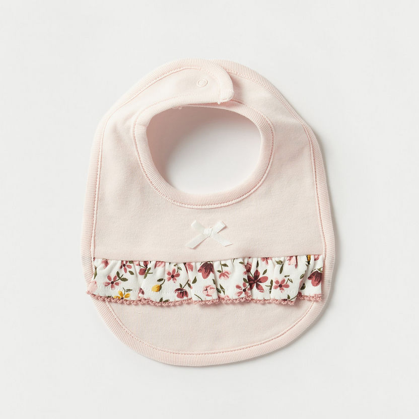 Juniors Floral Print Bib with Ruffle Detail and Snap Button Closure-Bibs and Burp Cloths-image-1