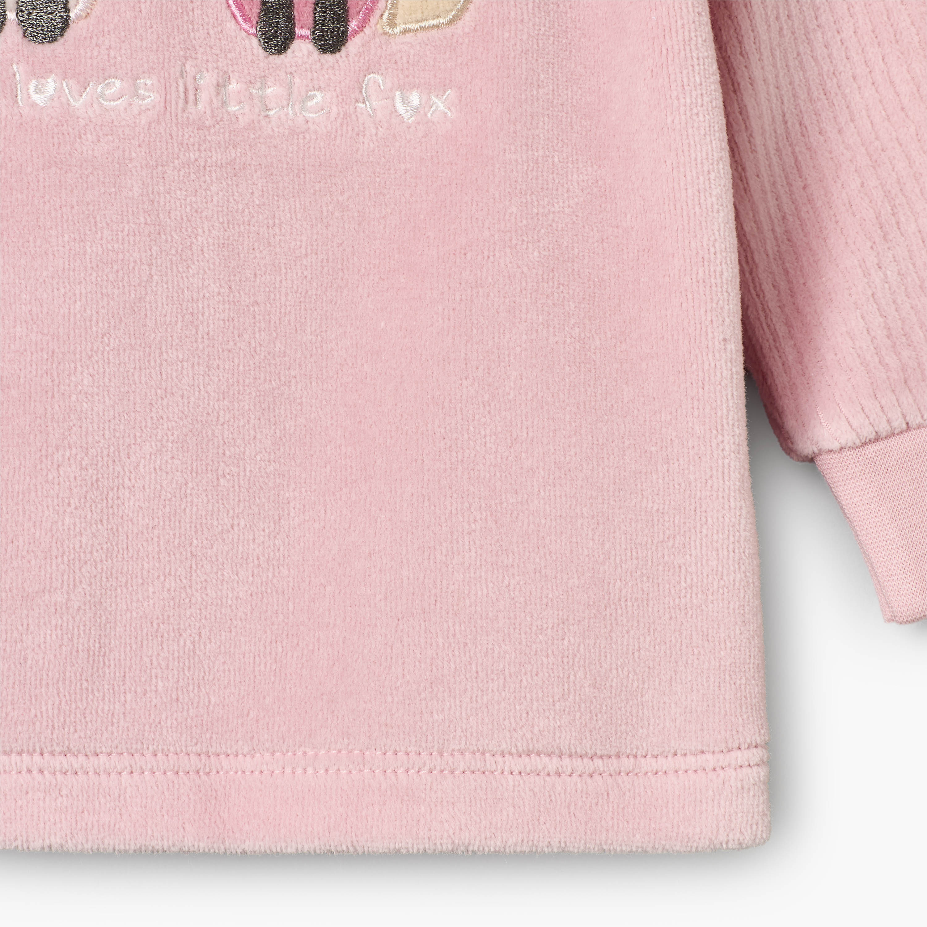 طقم بيجاما قطيفة بأكمام طويلة وبياقة مستديرة وبزخارف ثعلب من جونيورز-baby-girls-clothing-winterwear-pyjamasets-image-8
