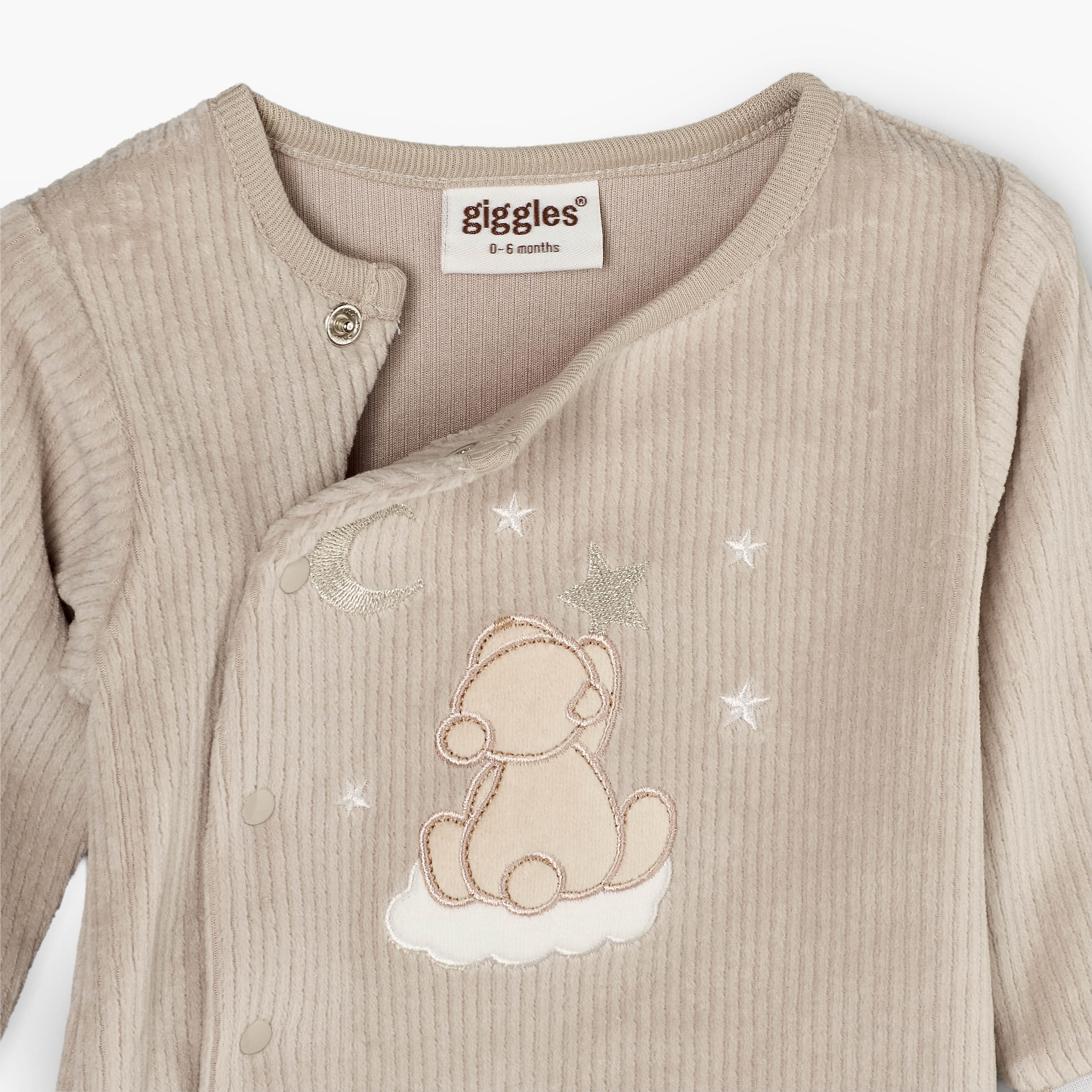 طقم بيجاما قطيفة بياقة ضيقة وأكمام طويلة وتطريز دب من جيجلز-baby-boys-clothing-nightwear-pyjamasets-image-7