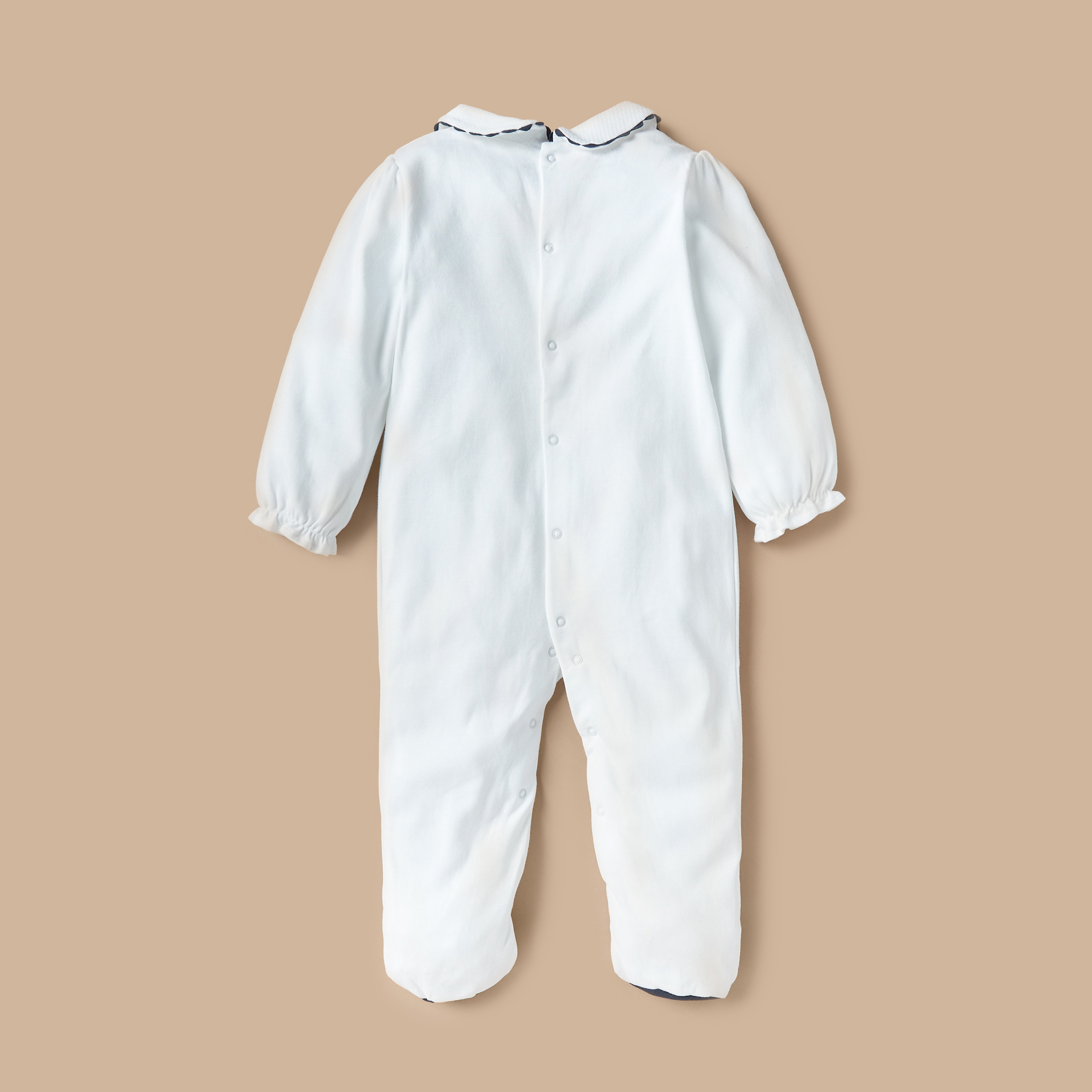 Giggles Solid Sleepsuit with Peter Pan Collar and Bow Detail-baby-girls-clothing-nightwear-sleepsuits-image-5