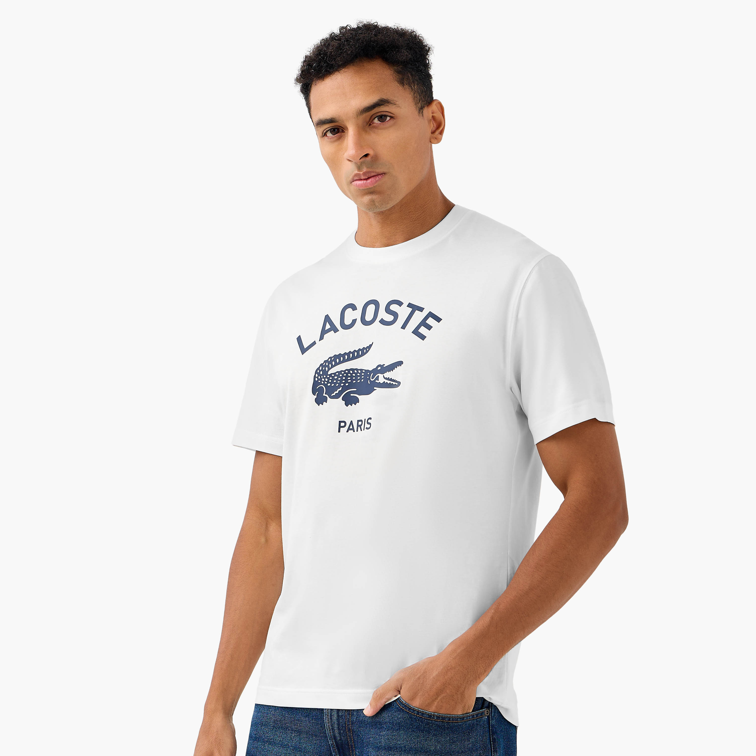 تيشيرت بياقة ضيقة وأكمام قصيرة وطبعات شعار من لاكوست-men-clothing-tshirtsandpolos-tshirts-image-1