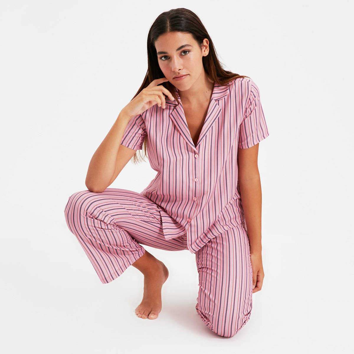 ترينديول لون القرنفل ثوب نوم-women-clothing-nightwear-pyjamas-longsets-image-11