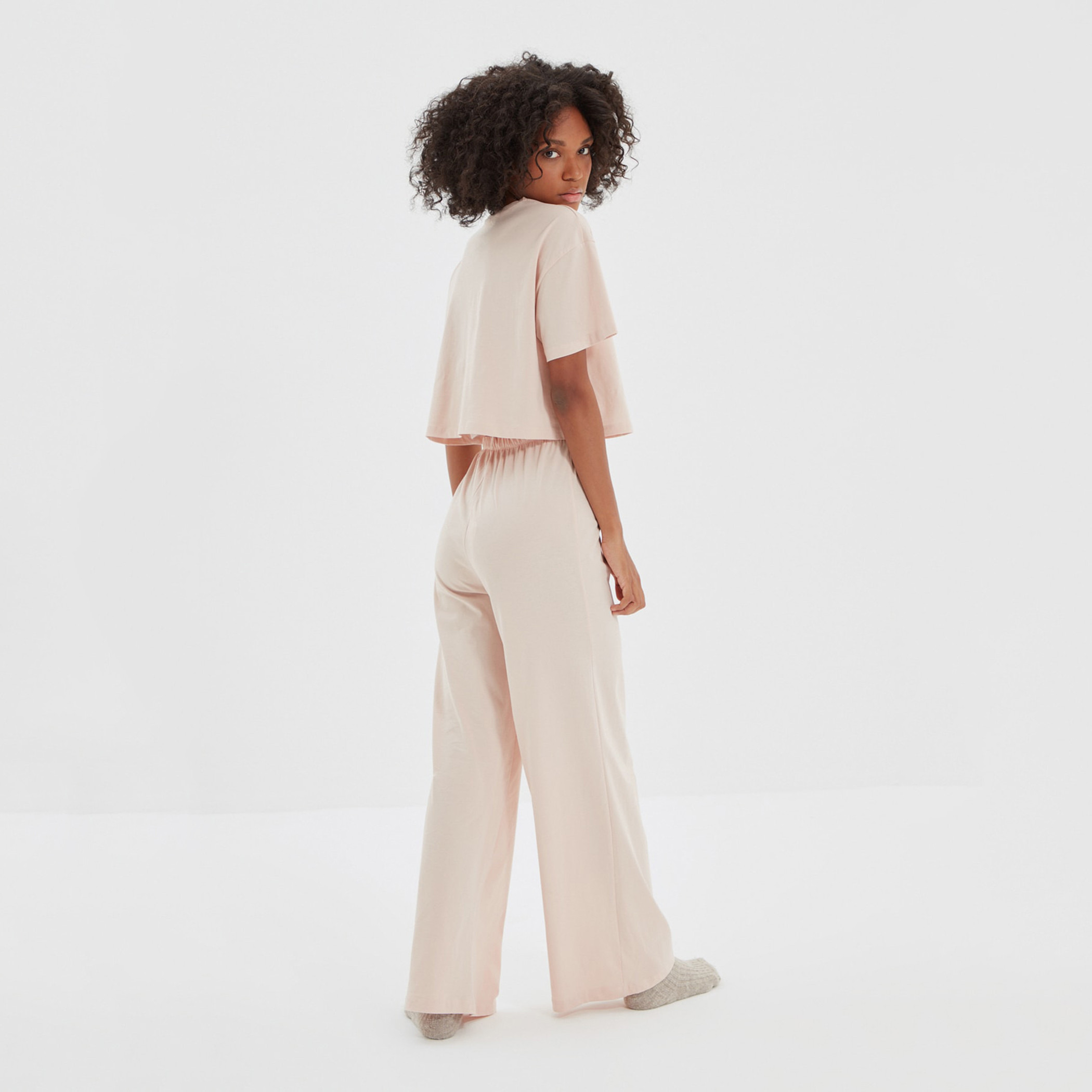 ترينديول لون القرنفل لباس نوم-women-clothing-nightwear-pyjamas-longsets-image-7