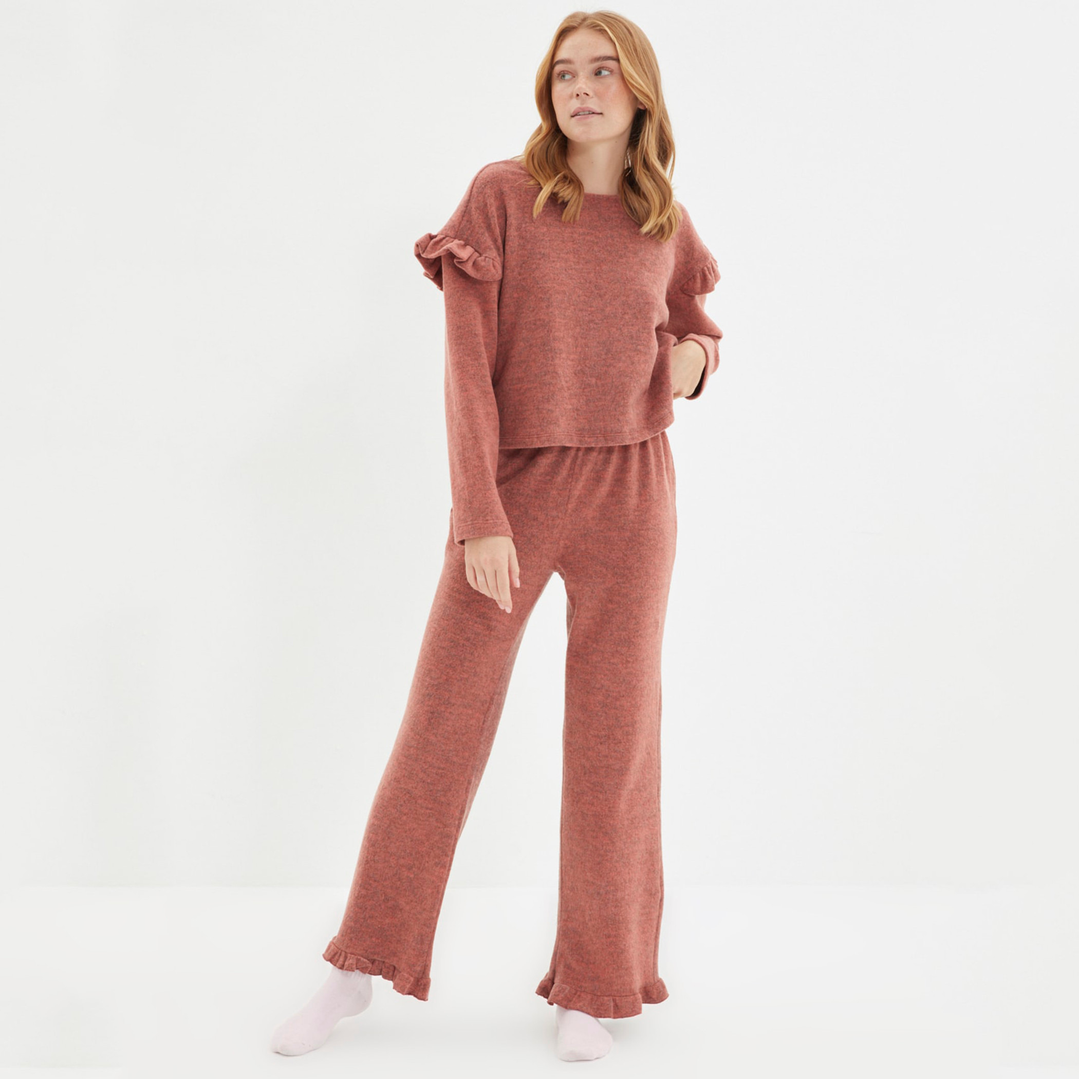 Trendyol Women Solid Crop Top-Pyjama Set-women-clothing-nightwear-pyjamas-longsets-image-1