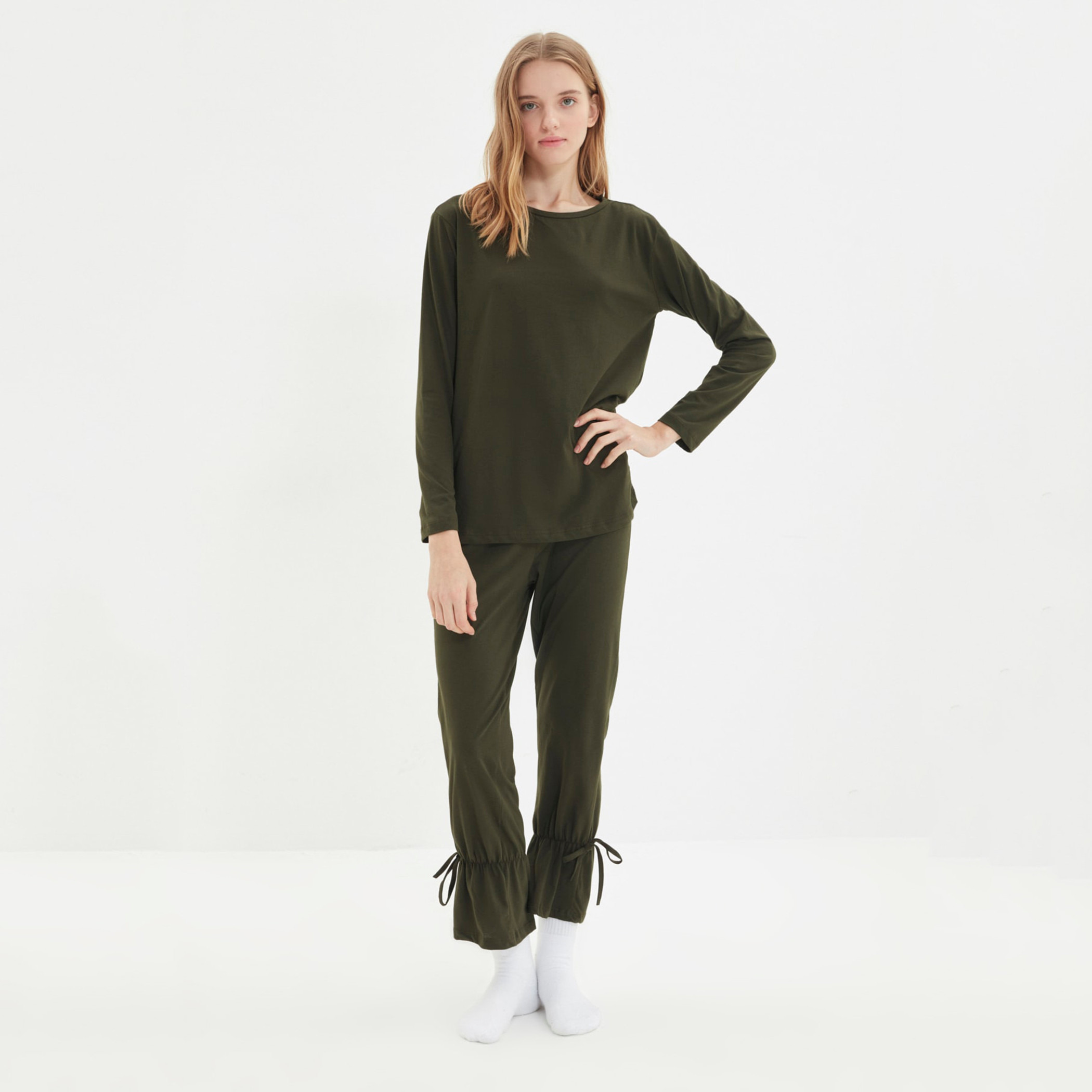 ترينديول أخضر لباس نوم-women-clothing-nightwear-pyjamas-longsets-image-2