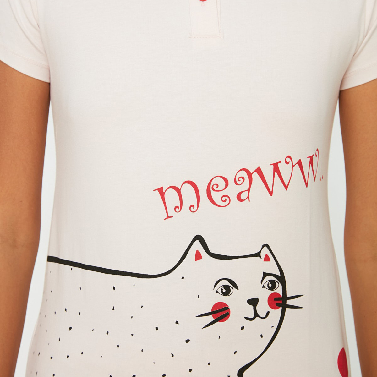Trendyol Women Printed Henley Neck T-Shirt-Pyjama Set-women-clothing-nightwear-pyjamas-longsets-image-2
