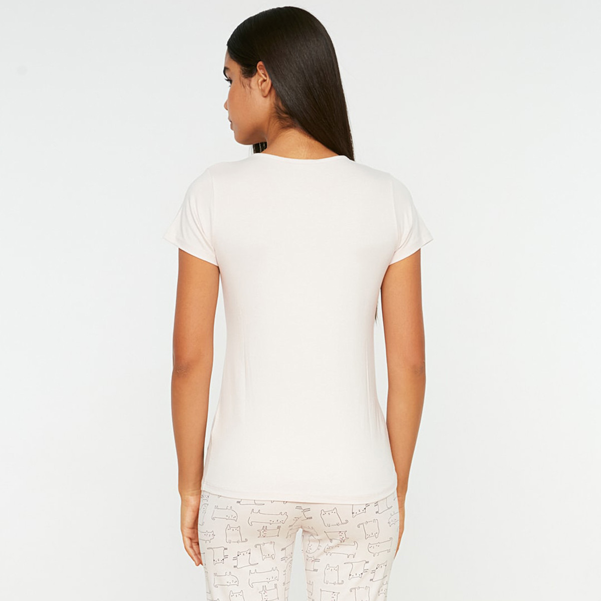 Trendyol Women Printed Henley Neck T-Shirt-Pyjama Set-women-clothing-nightwear-pyjamas-longsets-image-3