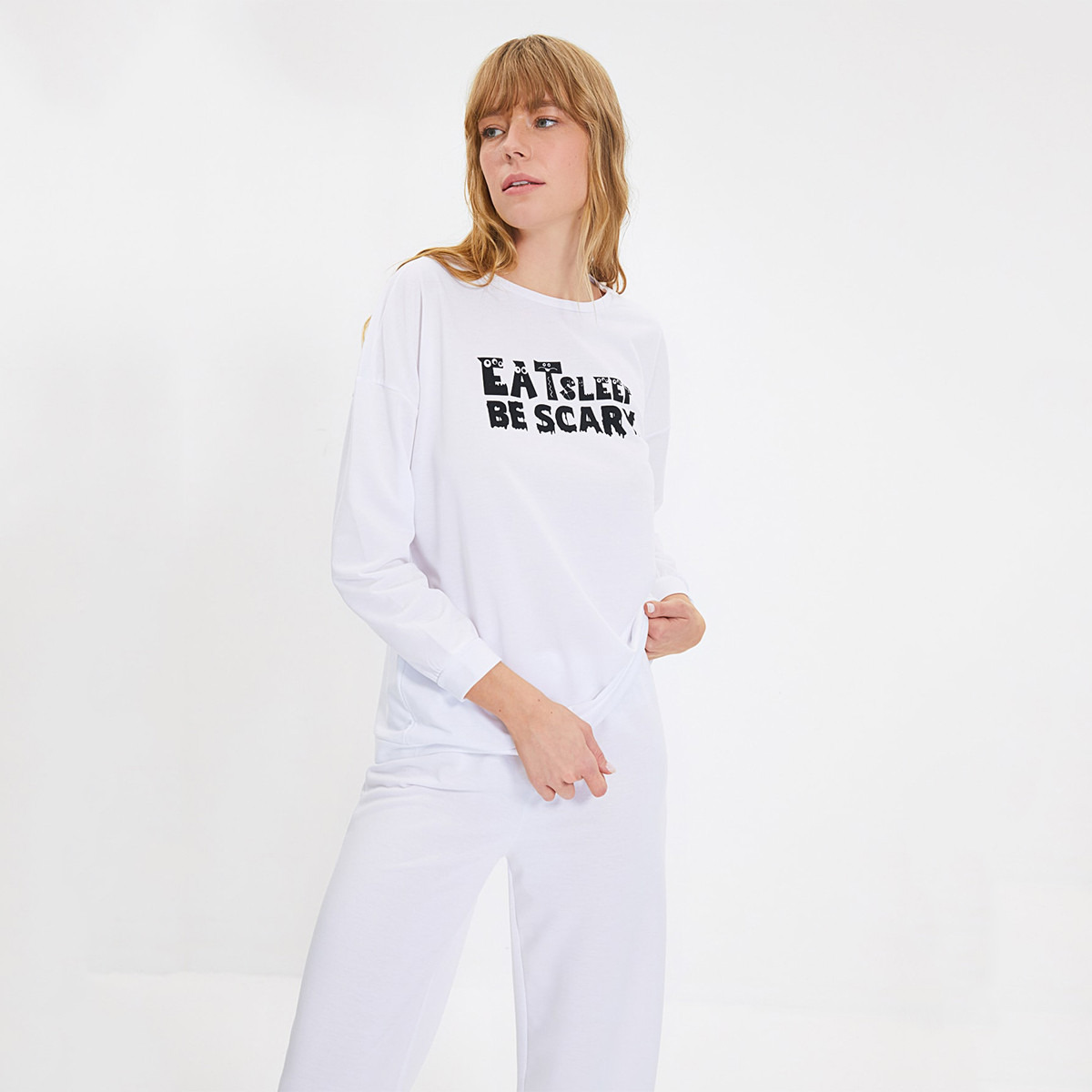 Set of 2 Trendyol Women Slogan Crew Neck Sweatshirt with Pyjama-women-clothing-nightwear-pyjamas-longsets-image-4