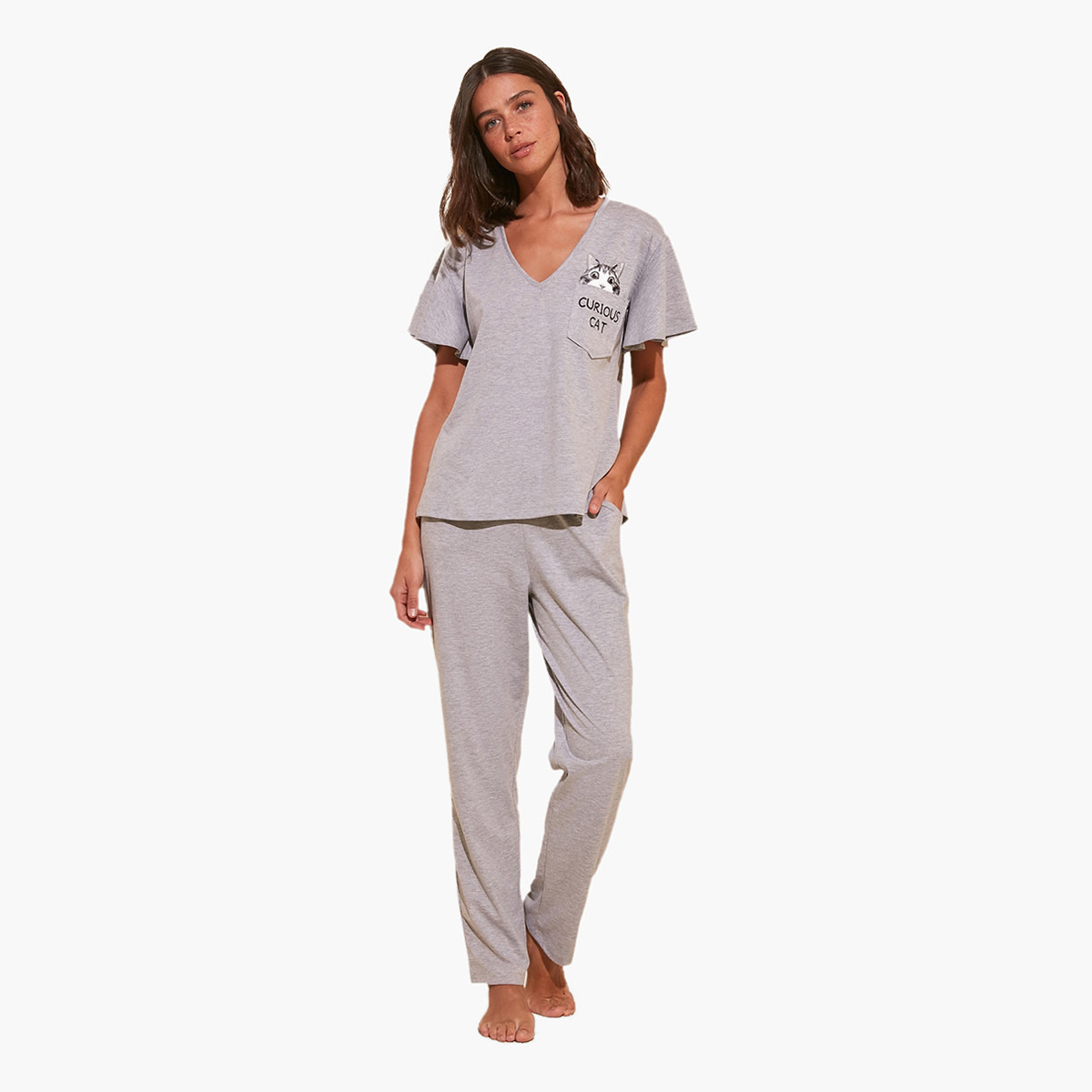 طقم بنطلون بيجاما وبلوزة بأكمام قصيرة وطبعات من ترينديول-women-clothing-nightwear-pyjamas-longsets-image-1
