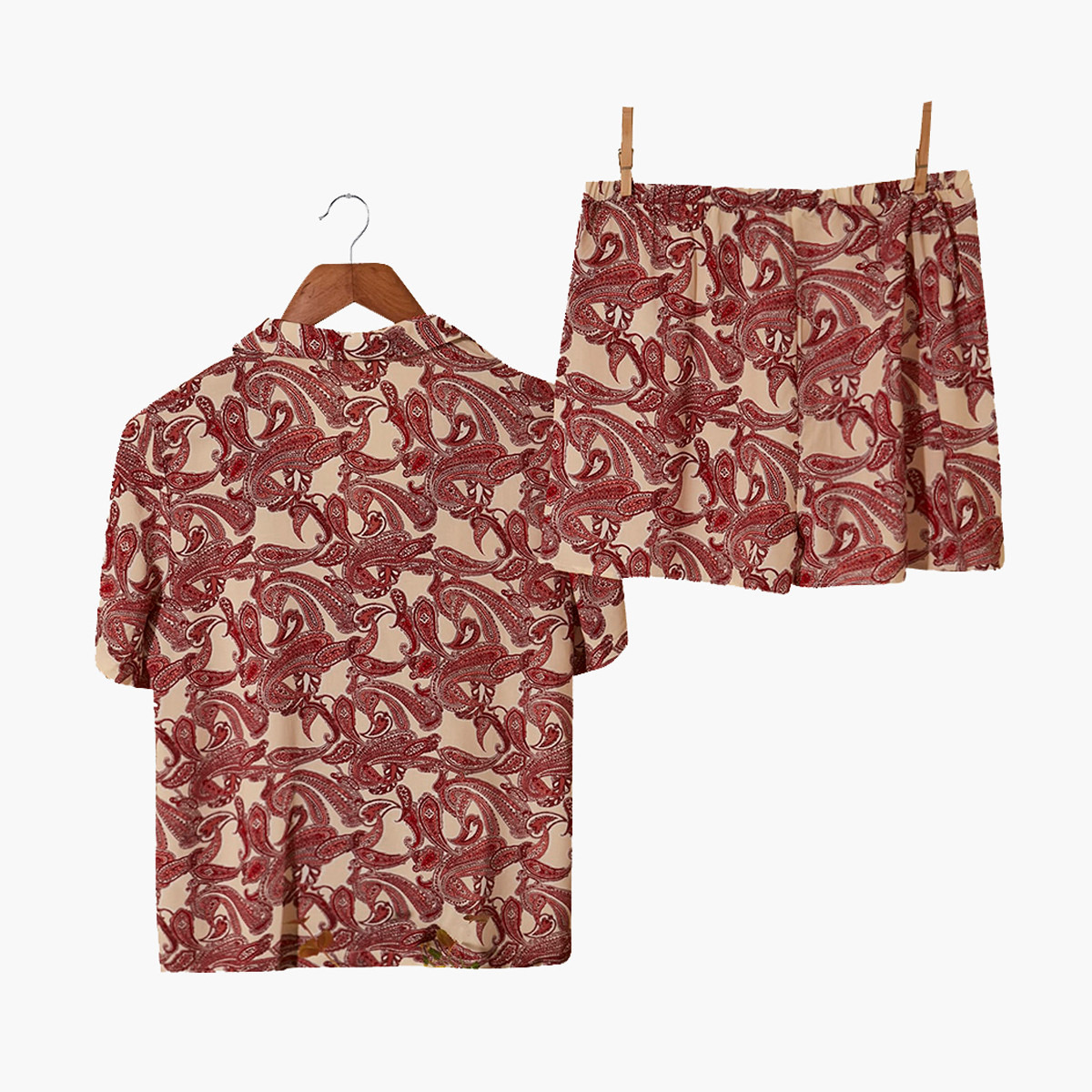 طقم نوم بطبعات من ترينديول-women-clothing-nightwear-pyjamas-longsets-image-3