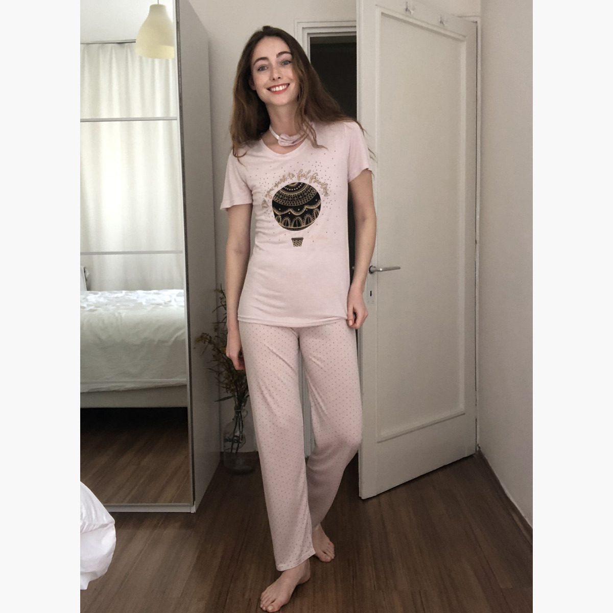Trendyol Round Neck Printed T-shirt with Pyjamas and Eye Cap-women-clothing-nightwear-pyjamas-longsets-image-1
