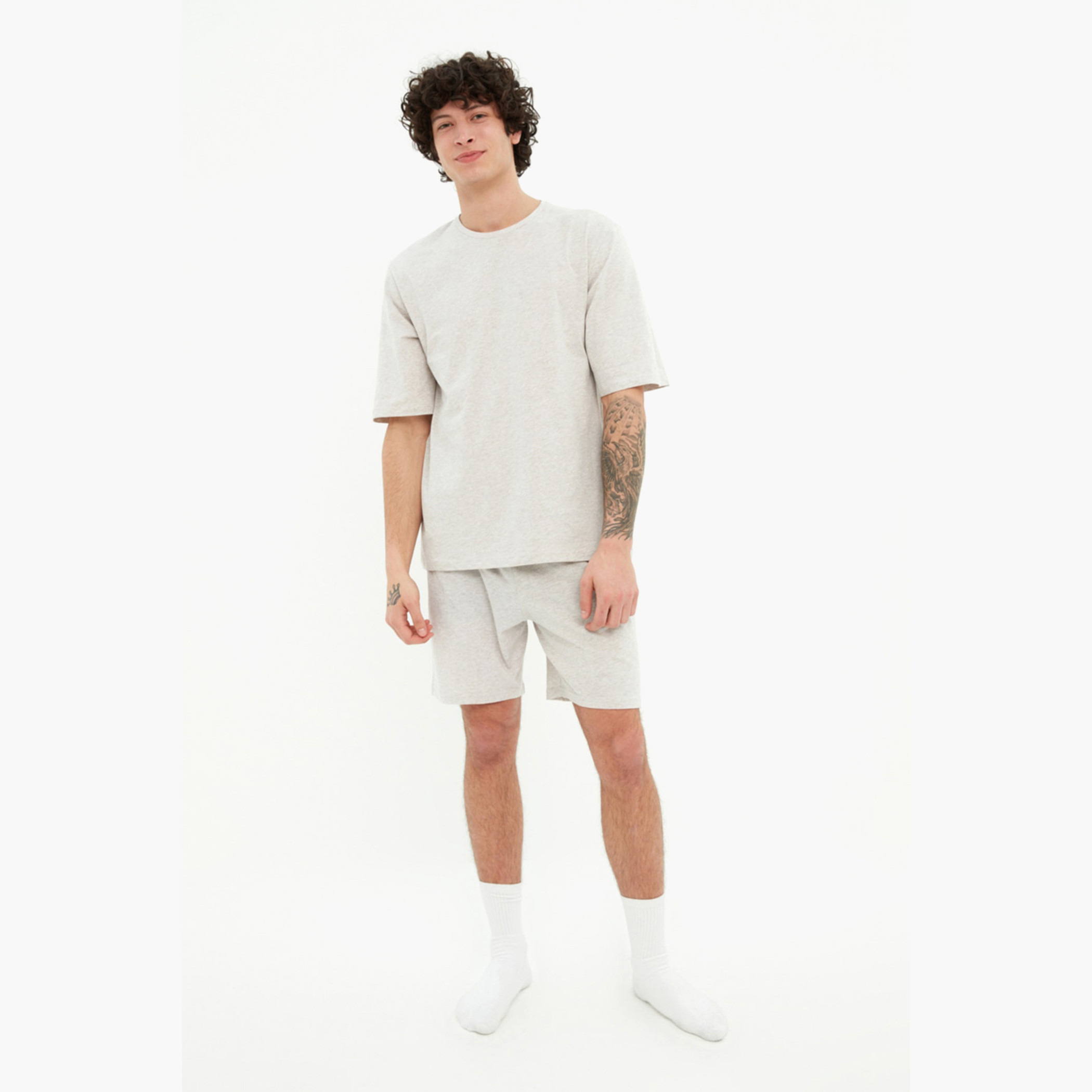 ترينديول رمادي السراويل القصيرة-men-clothing-nightwear-sets-image-1