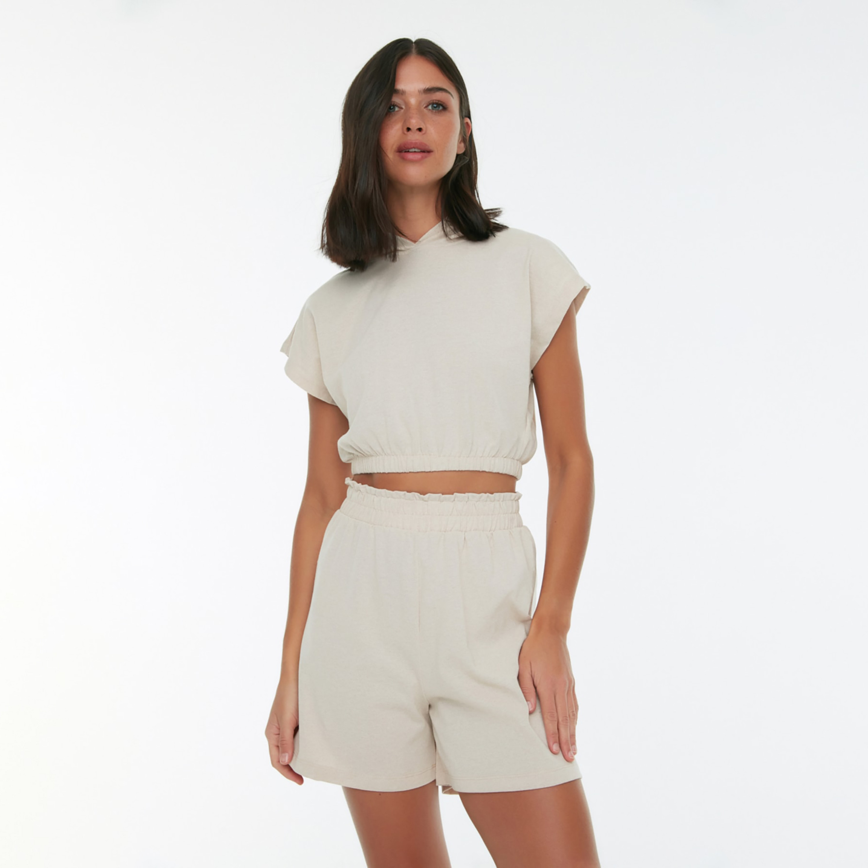 طقم هودي قصير وشورتس من ترينديول سادة مع لون بيج للنساء-sports-women-clothing-trackpantsandtracksuits-image-3
