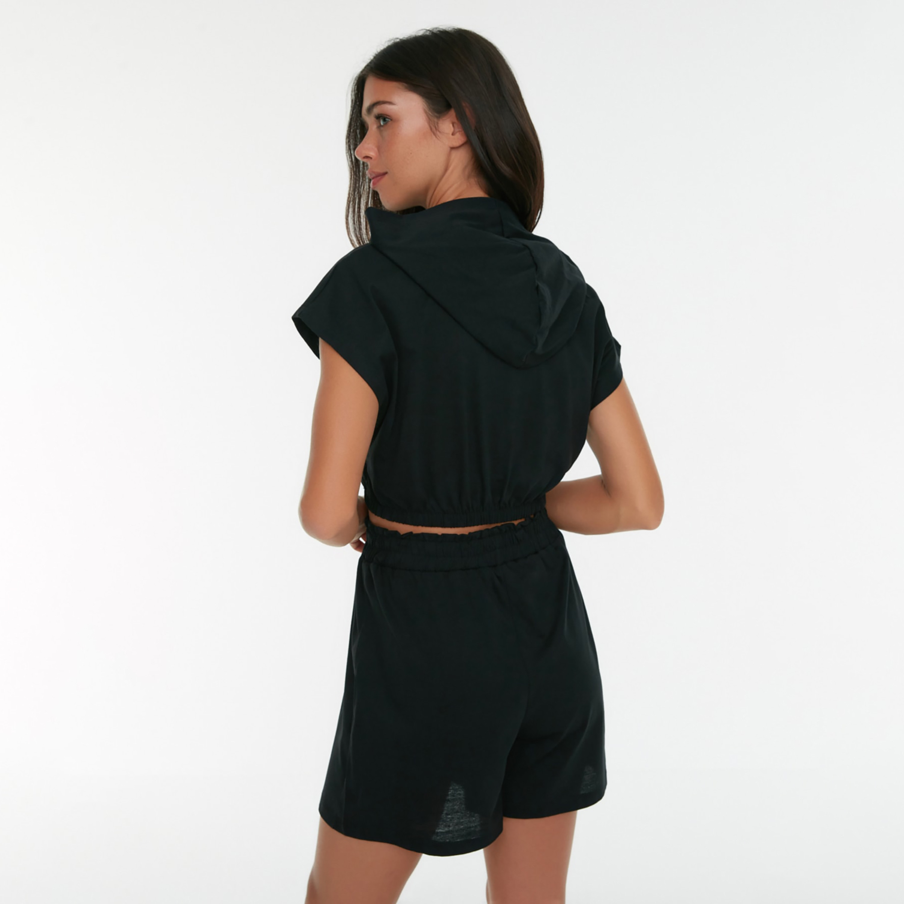 طقم هودي قصير وشورتس من ترينديول سادة مع لون بيج للنساء-sports-women-clothing-trackpantsandtracksuits-image-10