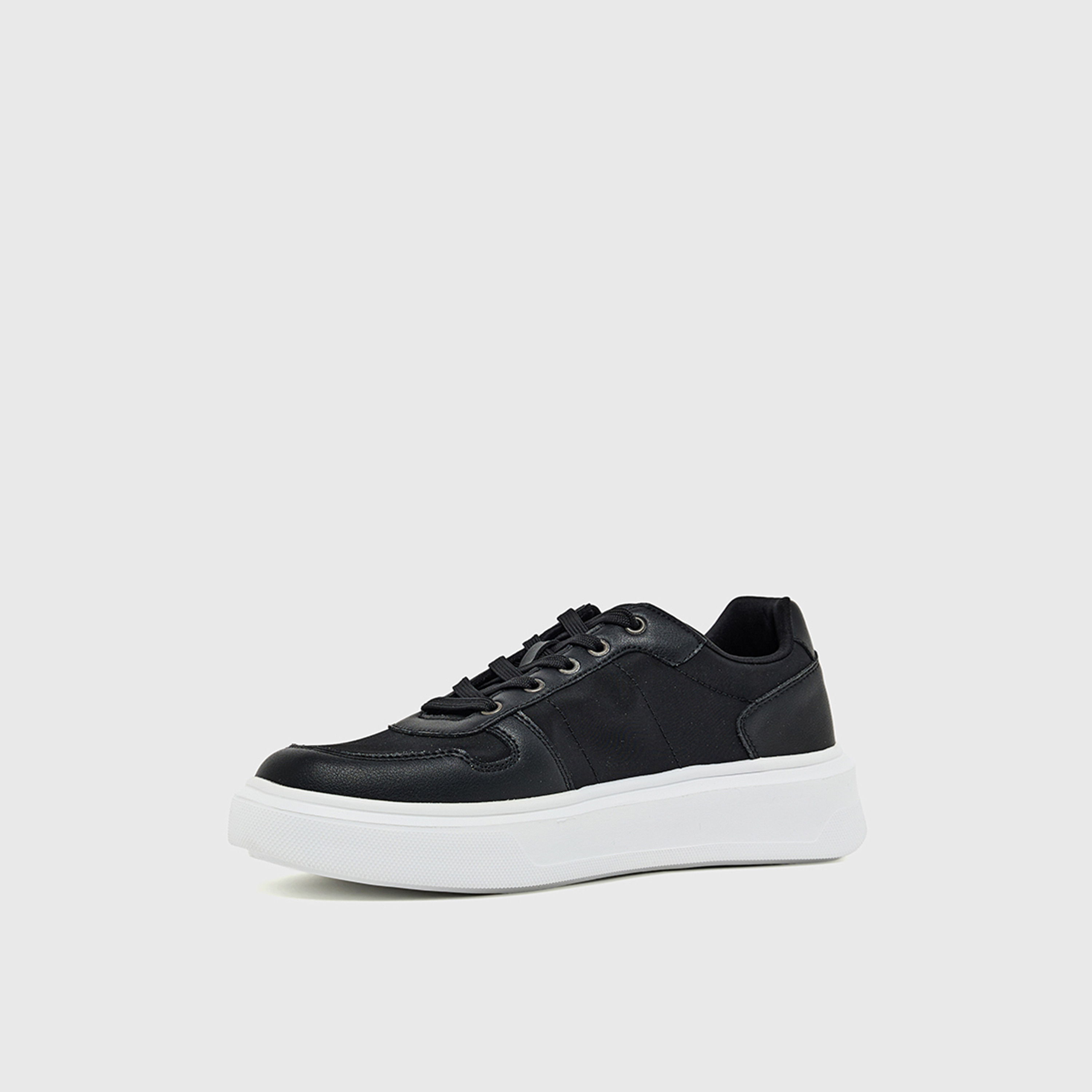 Us Polo Men's Lace-Up Low Ankle Sneakers | TIAGO-GLB-MEN-men-shoes-sneakers-image-2