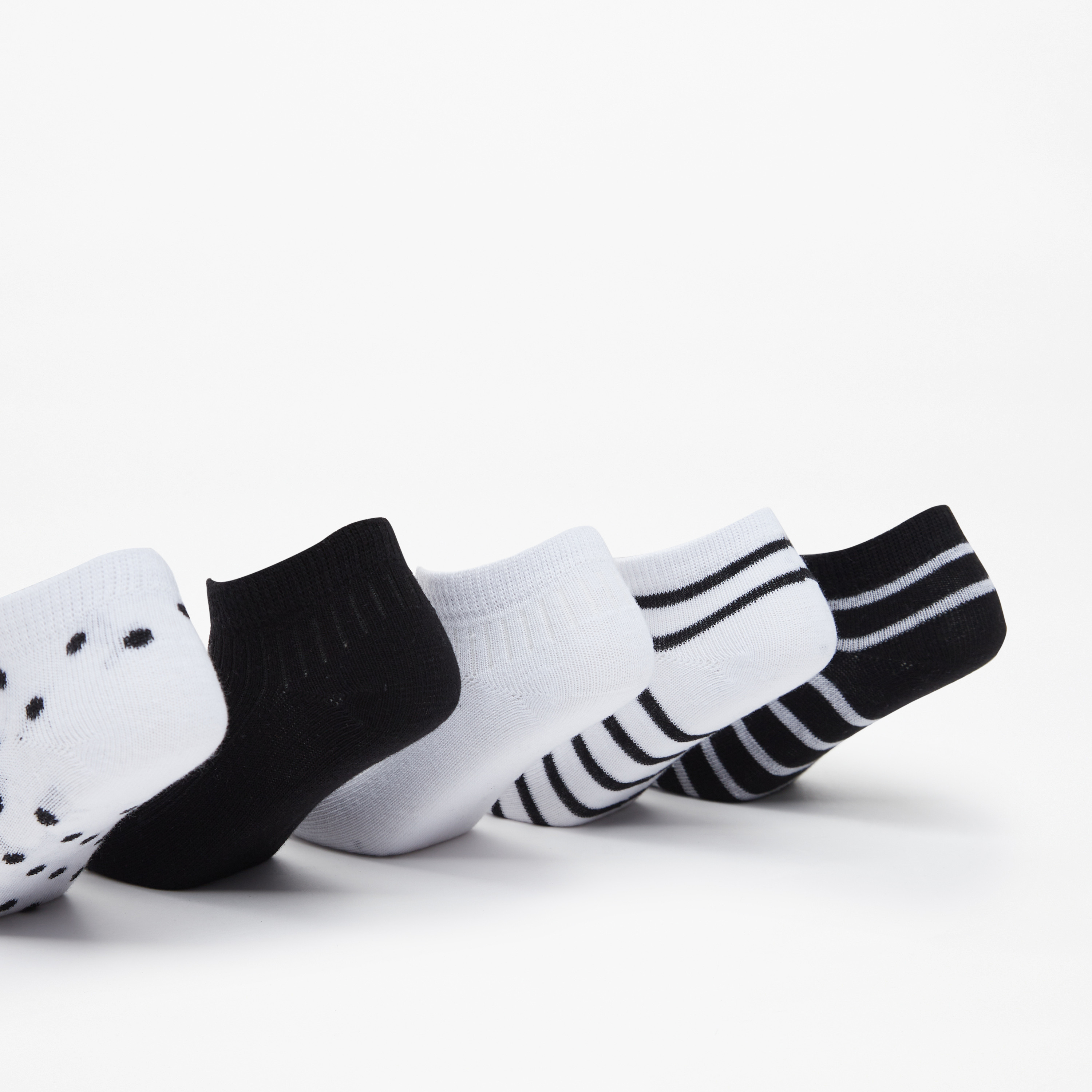 جوارب بطول الكاحل بطبعات من بيرفيت- طقم من 5 أزواج-girls-accessories-socks-image-2