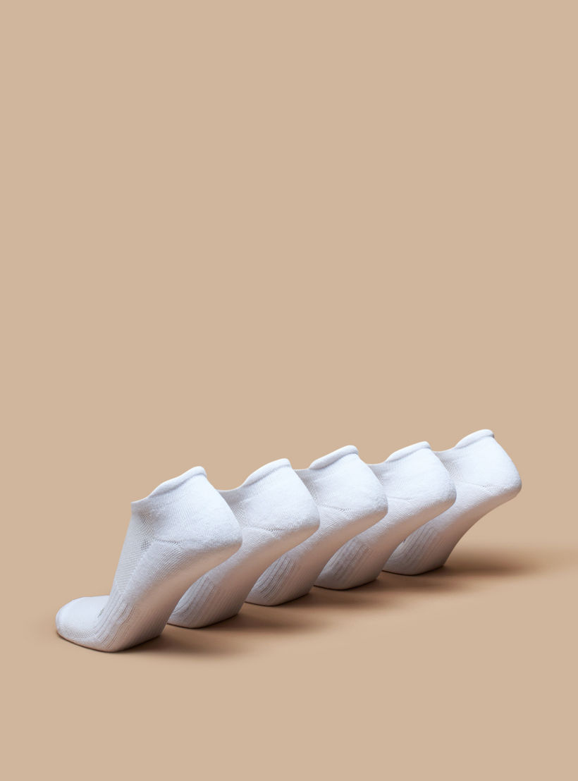 طقم جوارب موسّدة 5 أزواج بطول الكاحل وتفاصيل الشعار من كابا -men-socks-image-3