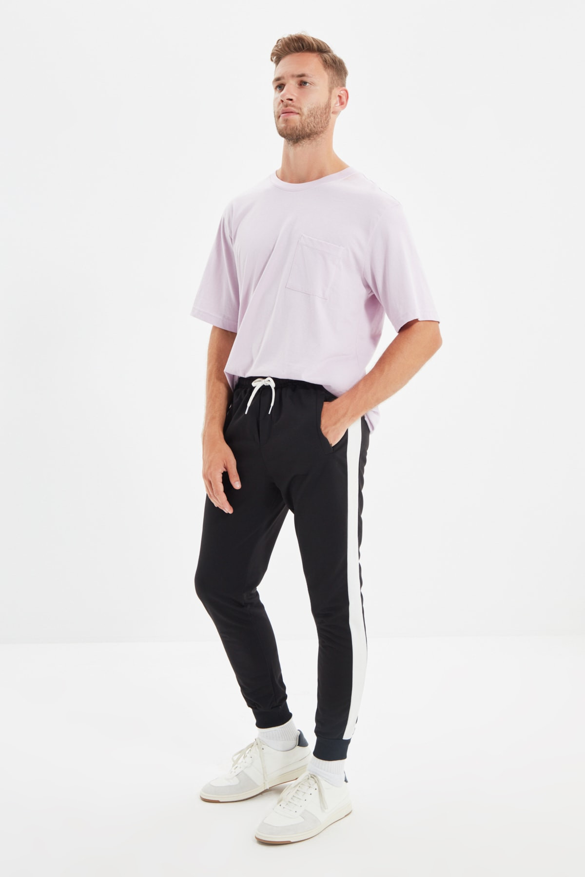 Trendyol Men Cotton Solid Black Jogger-men-clothing-bottoms-joggers-image-1
