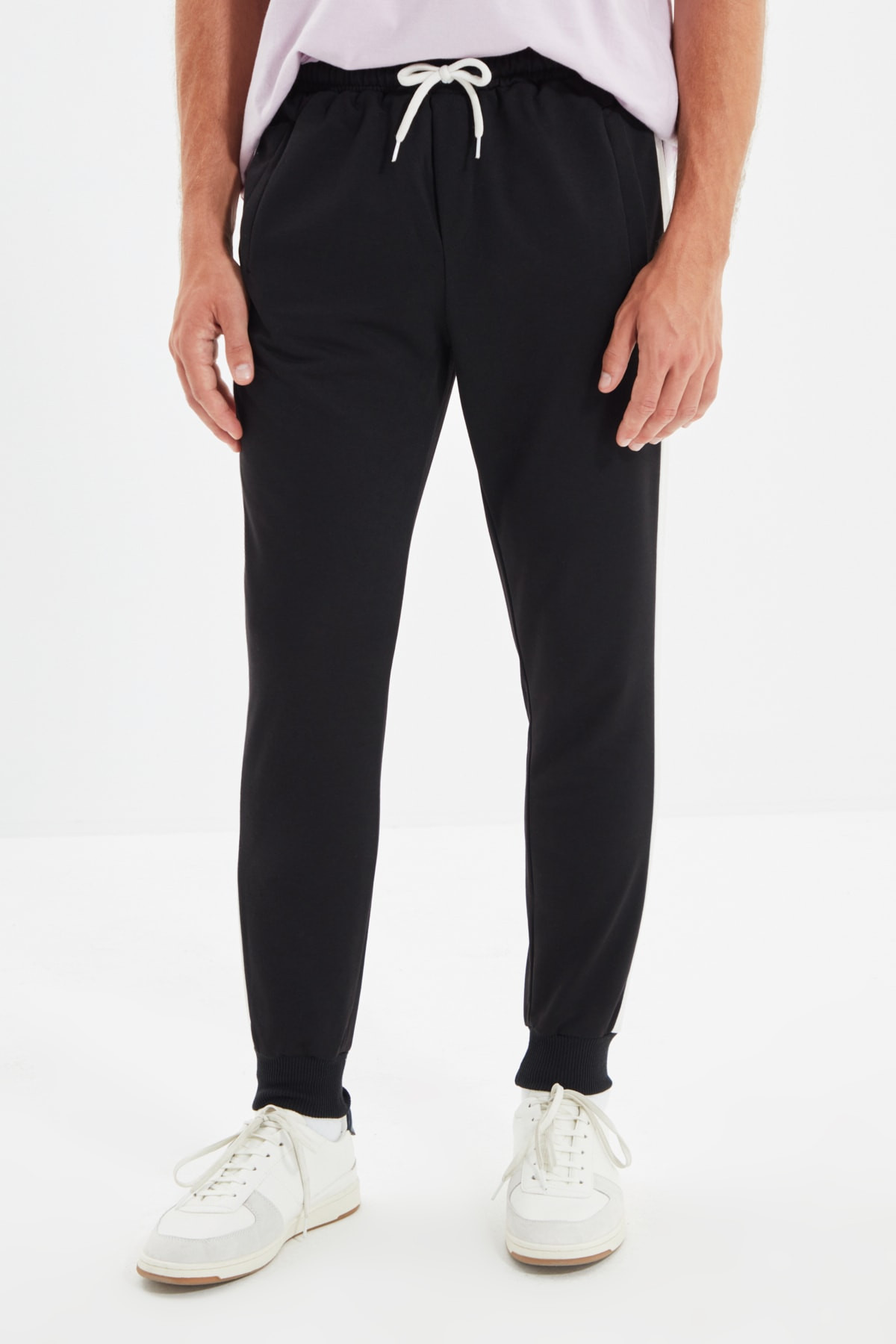 Trendyol Men Cotton Solid Black Jogger-men-clothing-bottoms-joggers-image-4