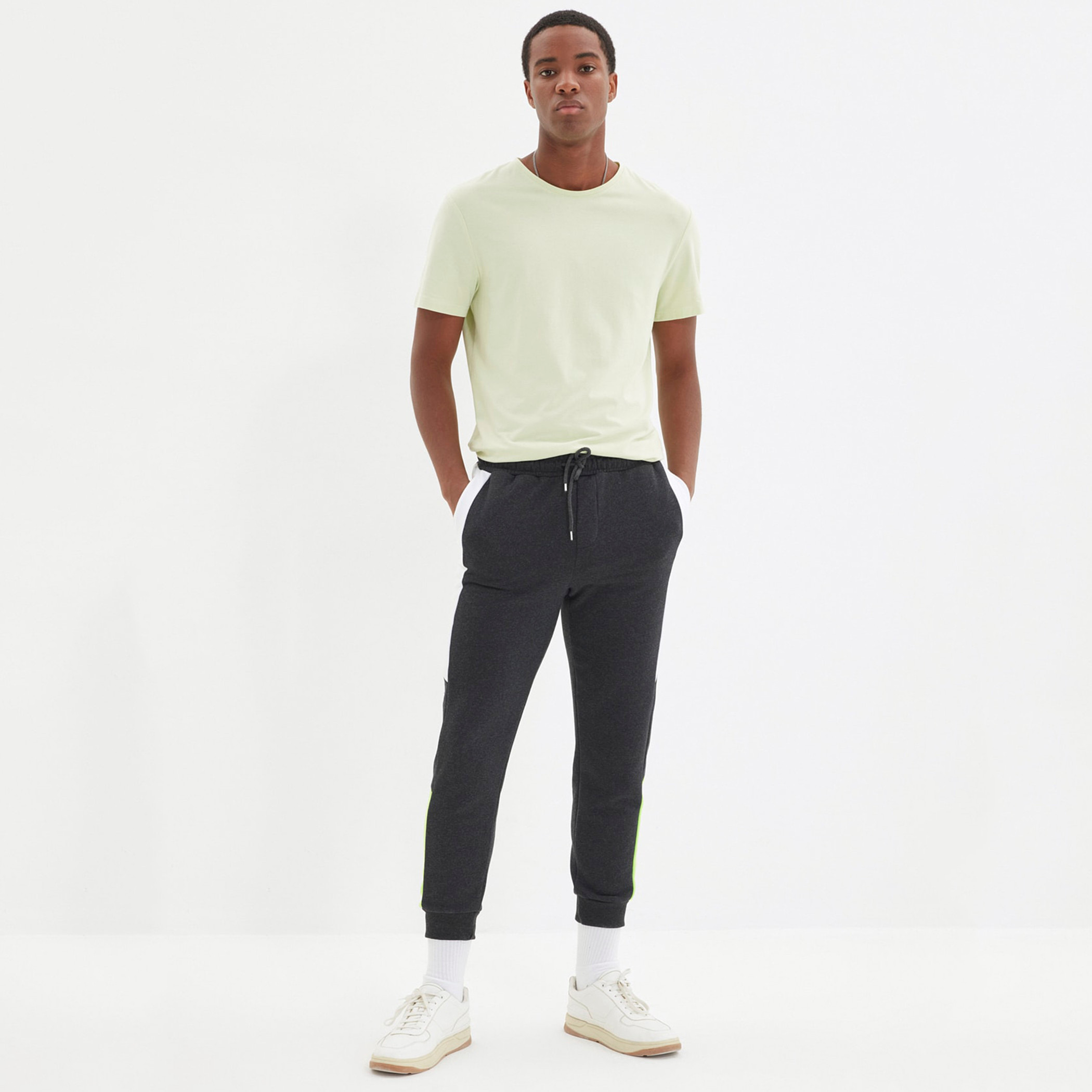 ترينديول أسود بانت عداء ببطء-sports-men-clothing-bottoms-image-1