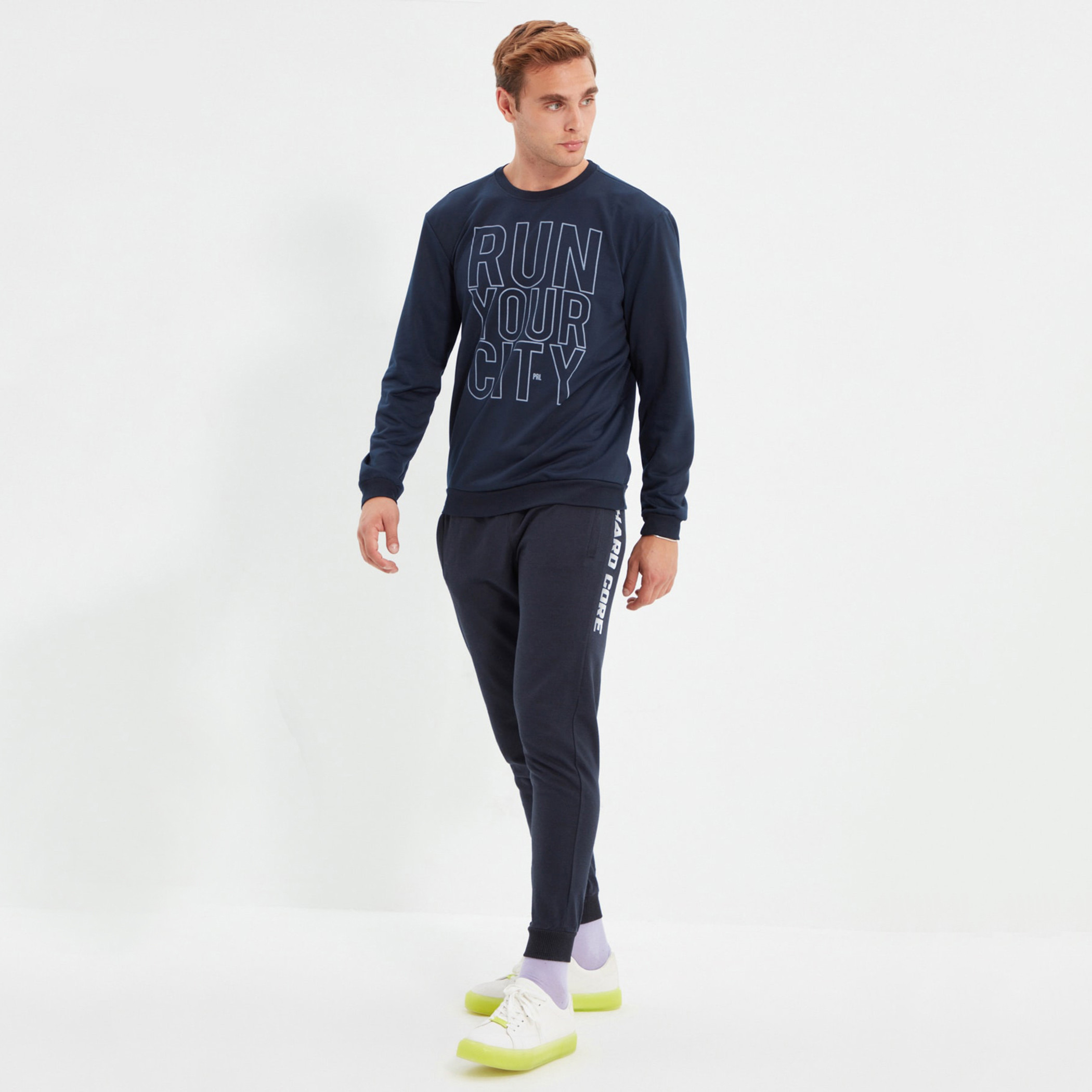Trendyol Men Solid Pocket Detail Jogger-men-clothing-bottoms-joggers-image-2