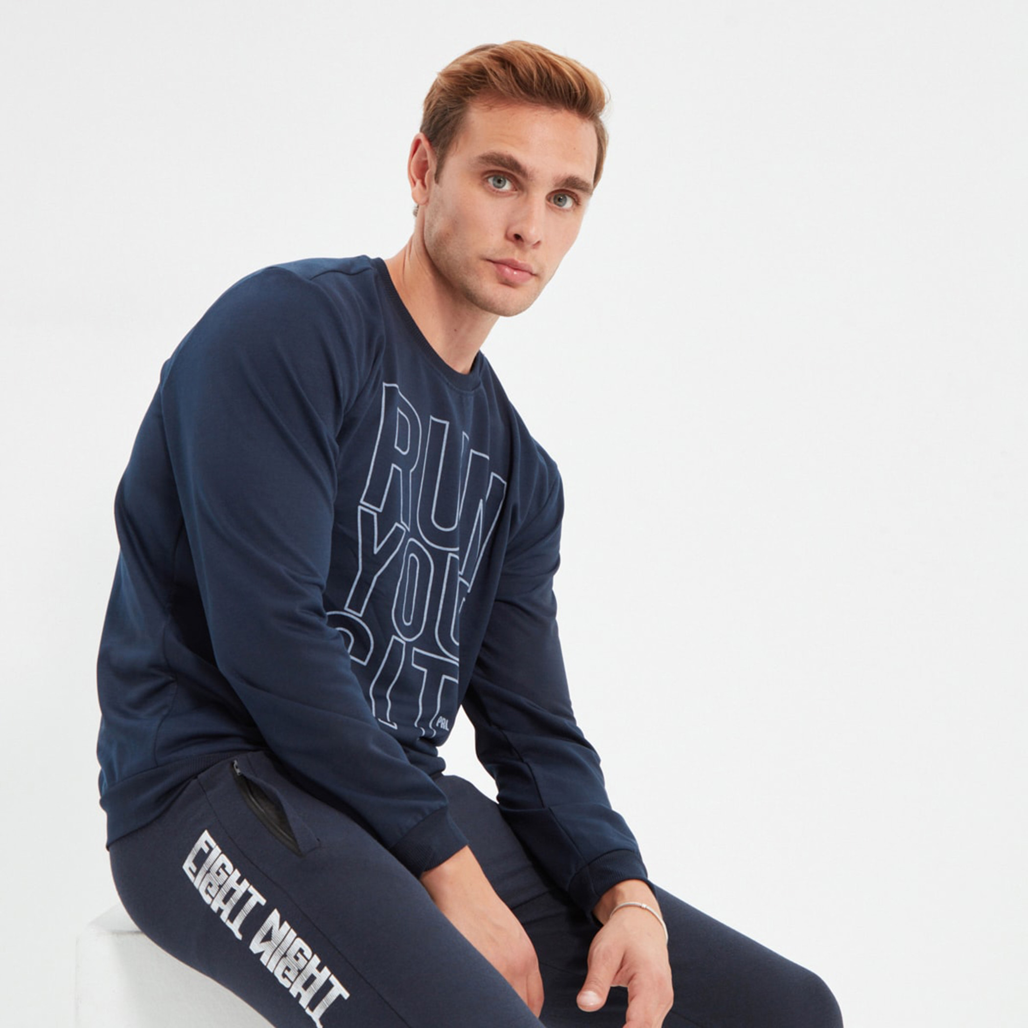 Trendyol Men Solid Pocket Detail Jogger-men-clothing-bottoms-joggers-image-3