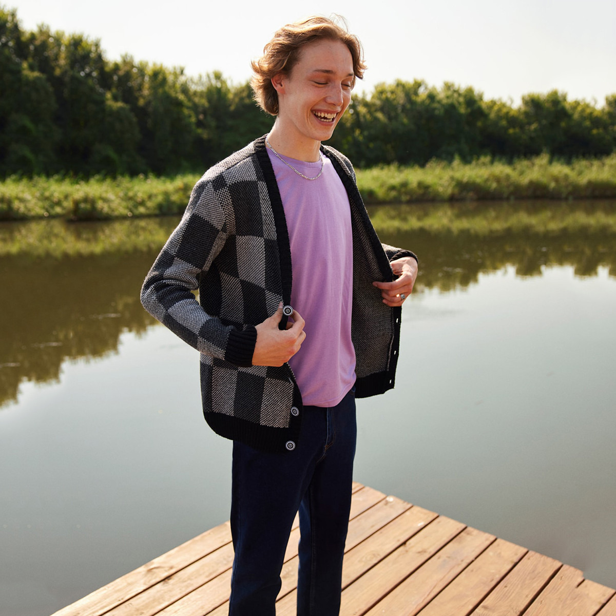 Trendyol Men Checked V-Neck Cardigan-men-clothing-sweatersandpullovers-image-2