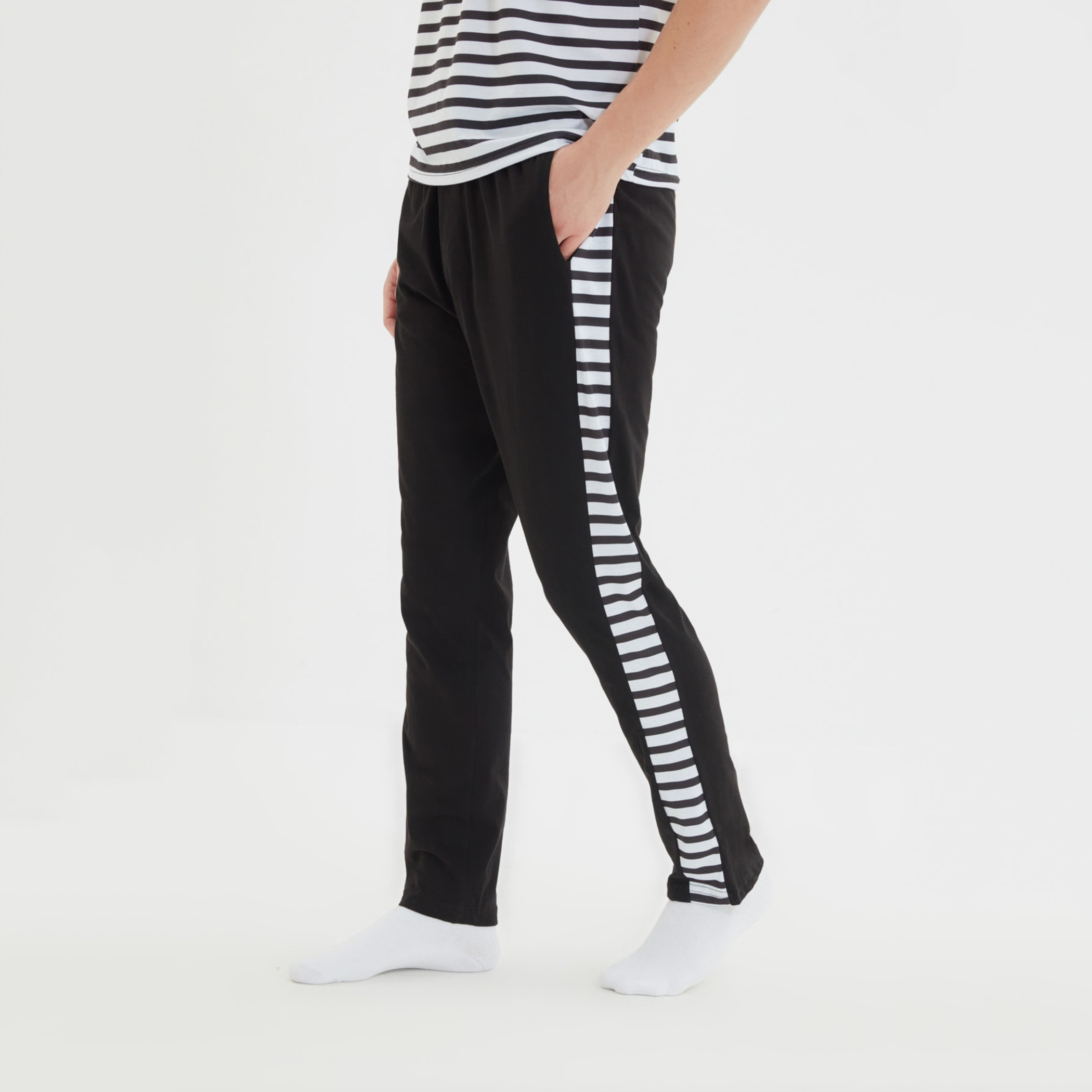 ترينديول أسود لباس نوم-men-clothing-nightwear-sets-image-3