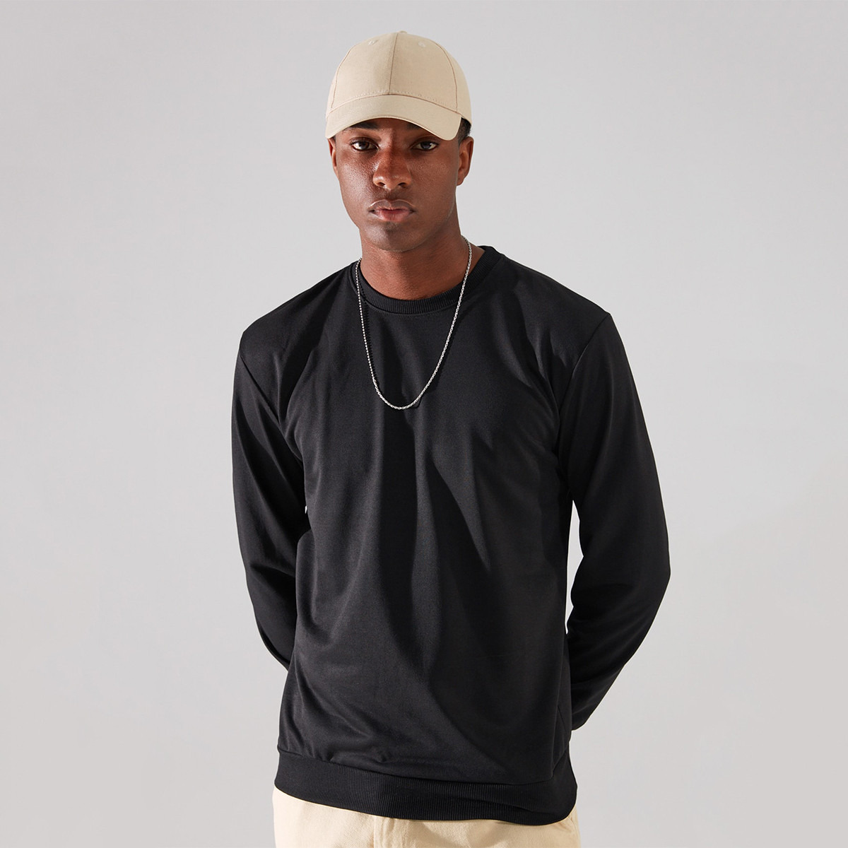 Trendyol Men Slogan Crew Neck Sweatshirt-men-winterwear-hoodiesandsweatshirts-image-3