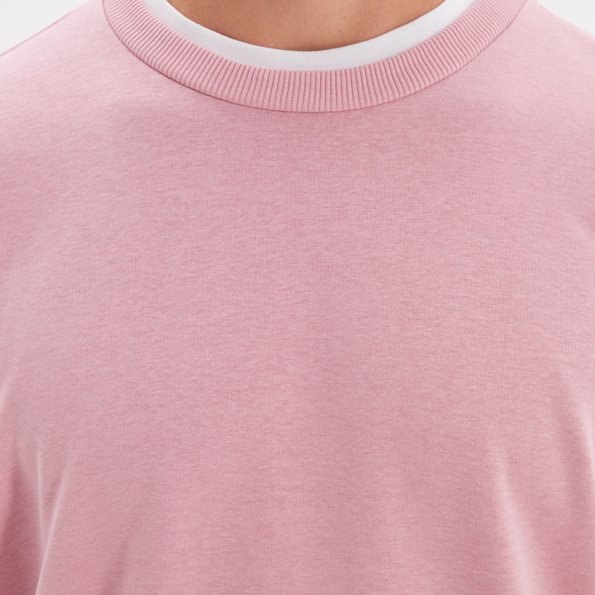 Trendyol Men Solid Crew Neck Sweatshirt-men-winterwear-hoodiesandsweatshirts-image-4