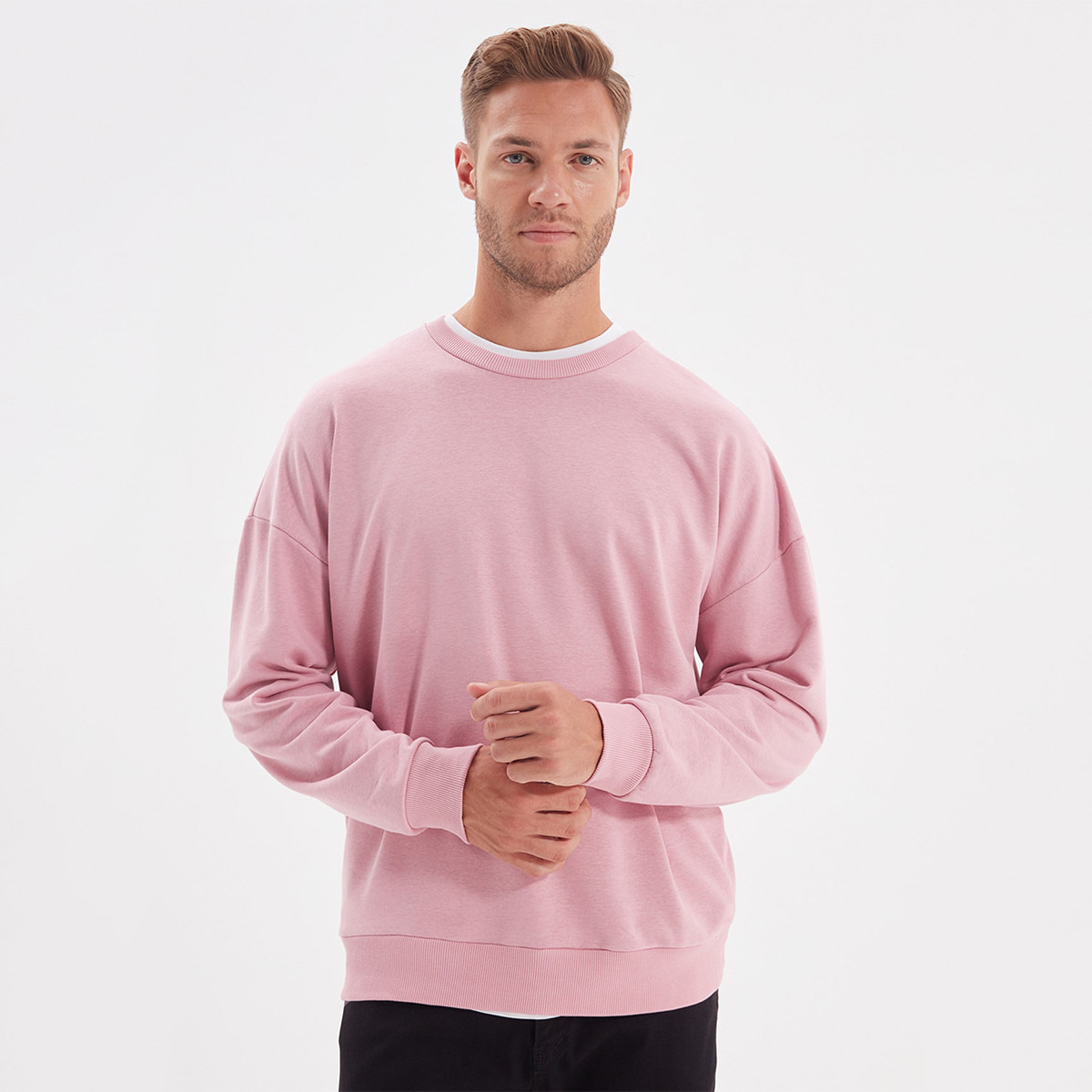 Trendyol Men Solid Crew Neck Sweatshirt-men-winterwear-hoodiesandsweatshirts-image-6