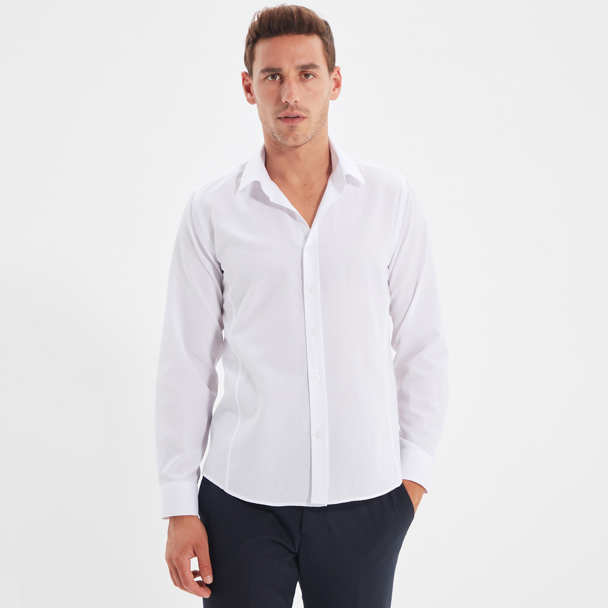 ترينديول أبيض  قميص-men-clothing-shirts-image-1
