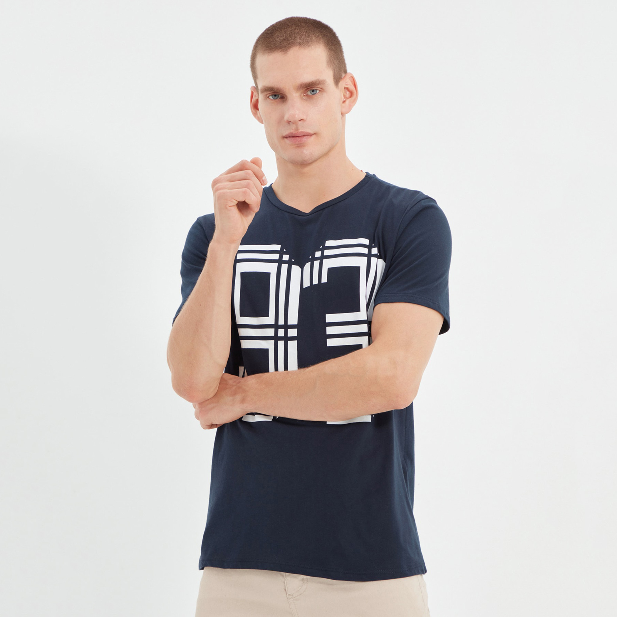 Trendyol Men Printed Crew Neck T-Shirt-men-clothing-tshirtsandpolos-tshirts-image-1