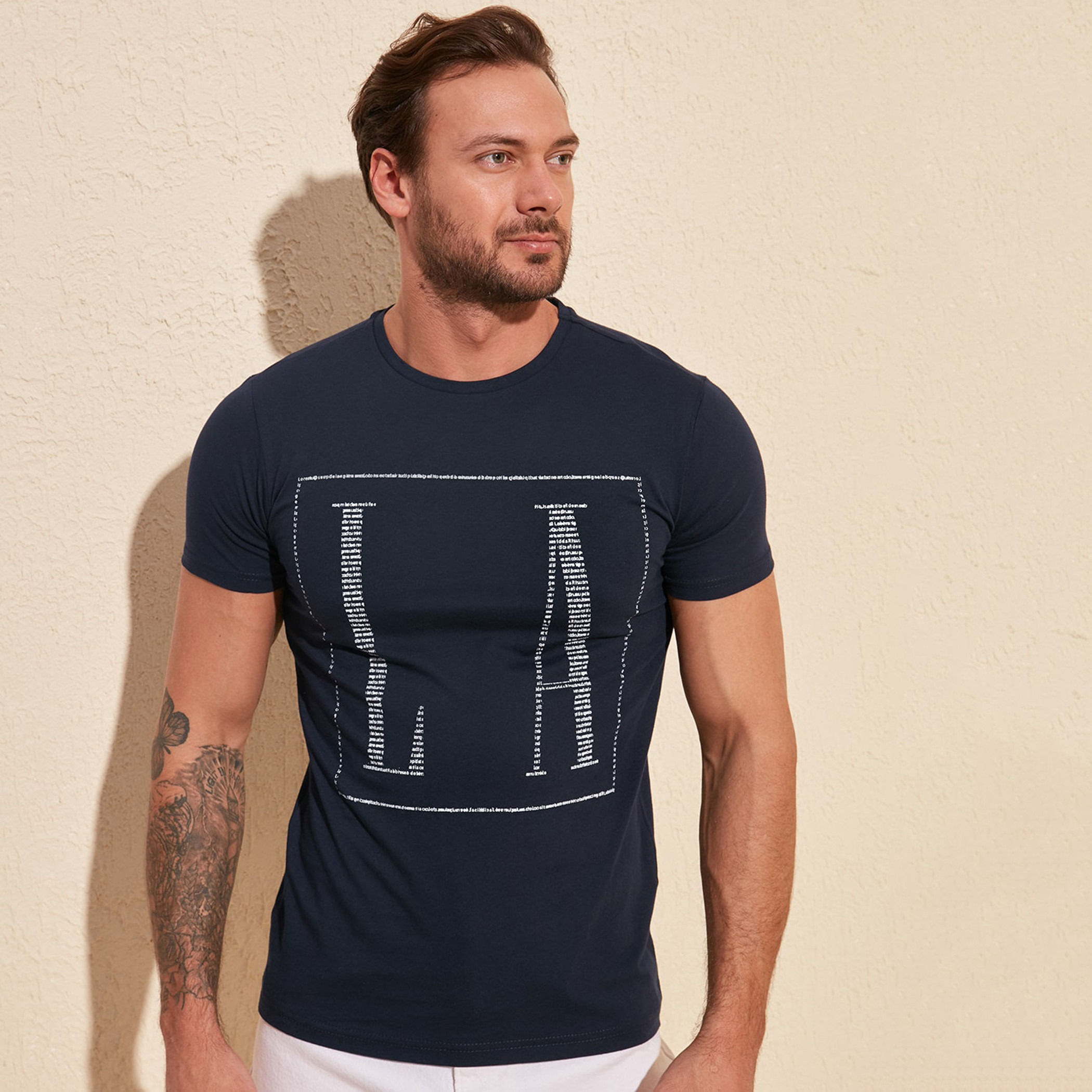 Trendyol Men Printed Crew Neck T-Shirt-men-clothing-tshirtsandpolos-tshirts-image-1