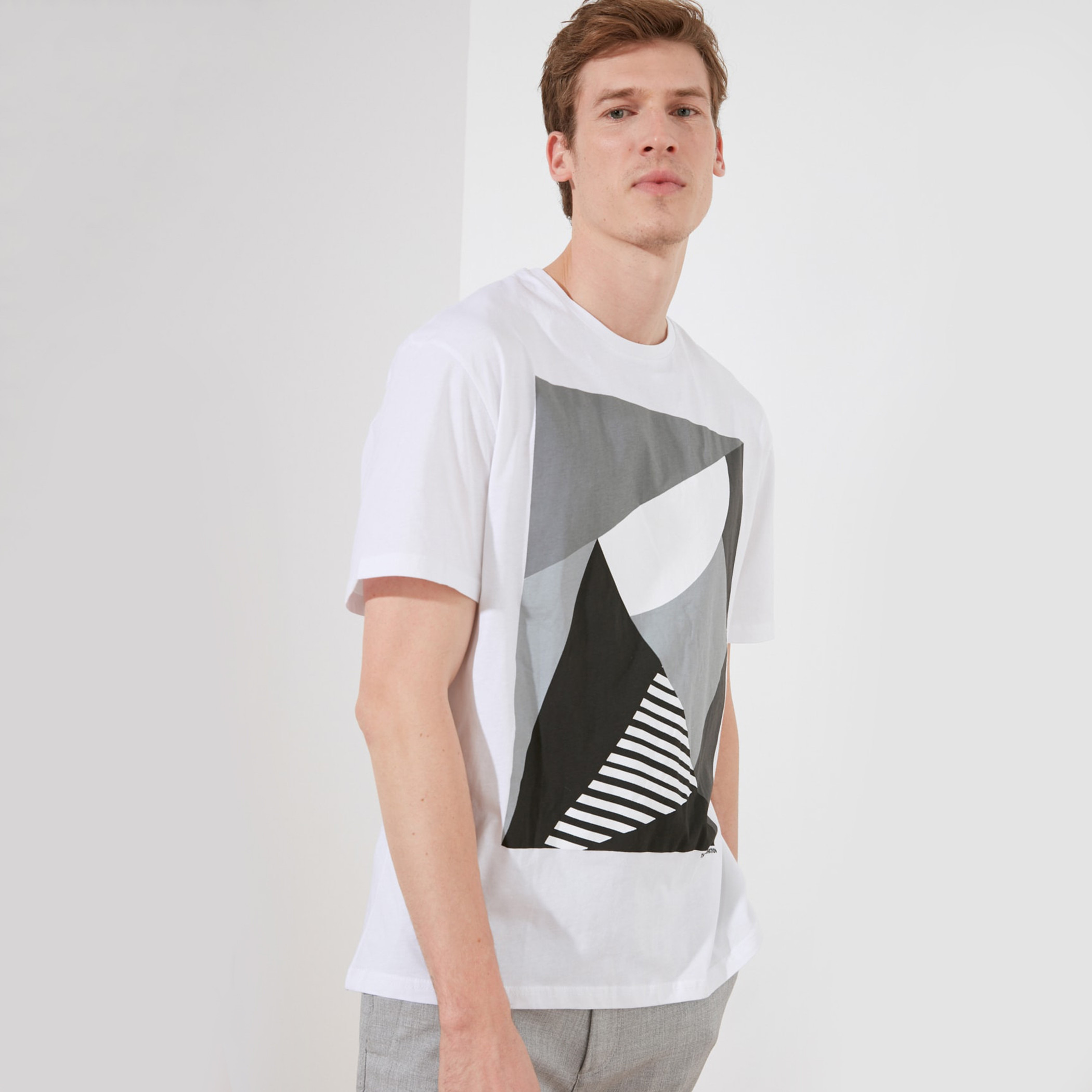 Trendyol Men Printed Crew Neck T-Shirt-men-clothing-tshirtsandpolos-tshirts-image-2
