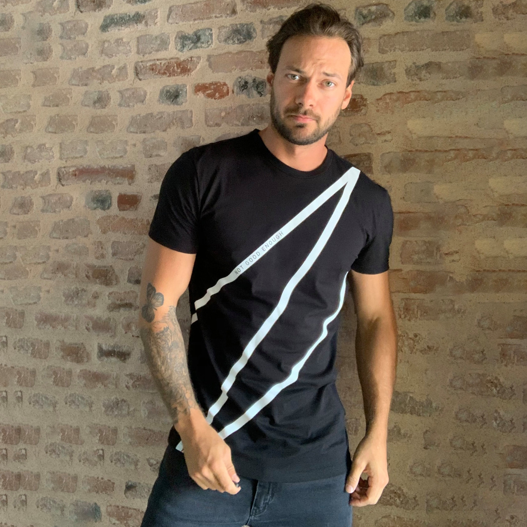 ترينديول أسود  تي شيرت-men-clothing-tshirtsandpolos-tshirts-image-1