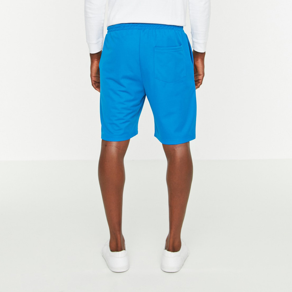 شورتز ترينديول بلون أسود سادة برباط و جيب للرجال-men-clothing-bottoms-shorts-image-7