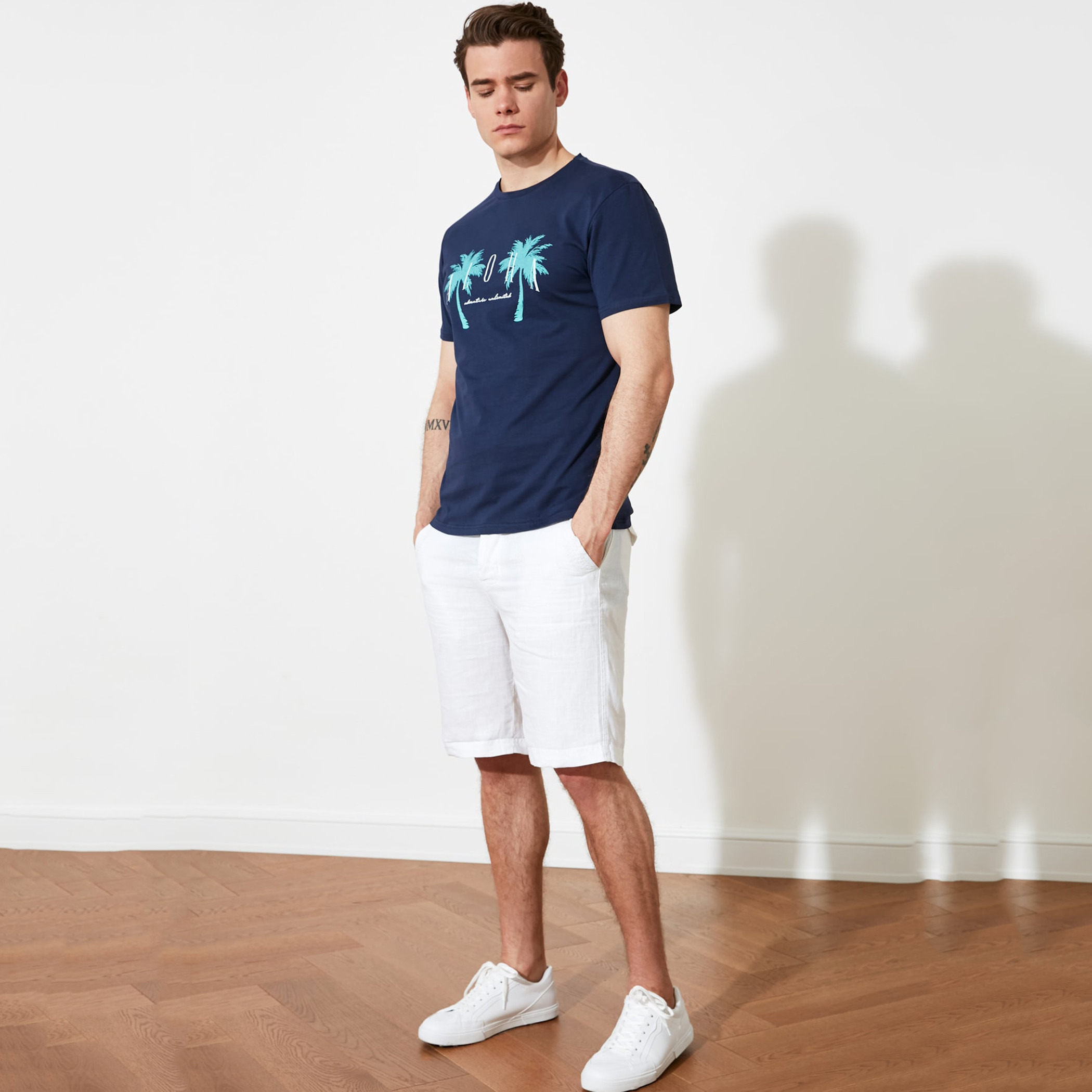 Trendyol Men Printed Crew Neck T-Shirt-men-clothing-tshirtsandpolos-tshirts-image-4