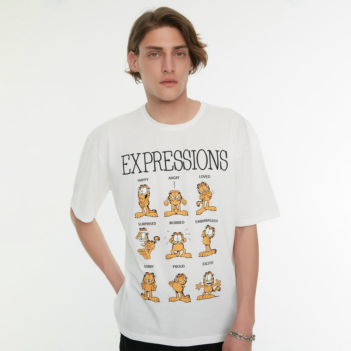 ترينديول تي شيرت أبيض بياقة مستديرة وأكمام قصيرة مطبوعة للرجال-men-clothing-tshirtsandpolos-tshirts-image-1