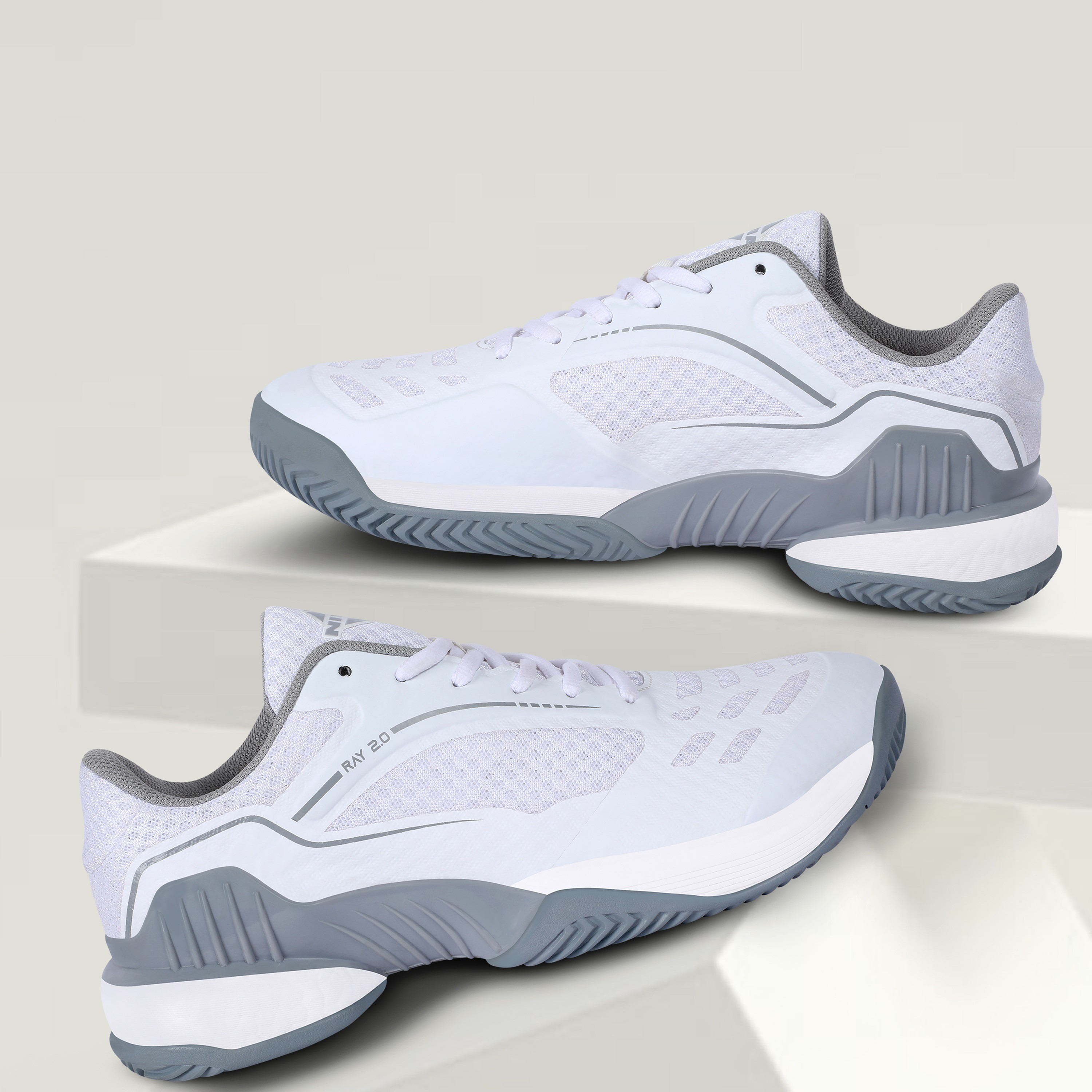  أحذية تنس بيضاء من نيفيا راي 2.0-sports-men-shoes-image-10