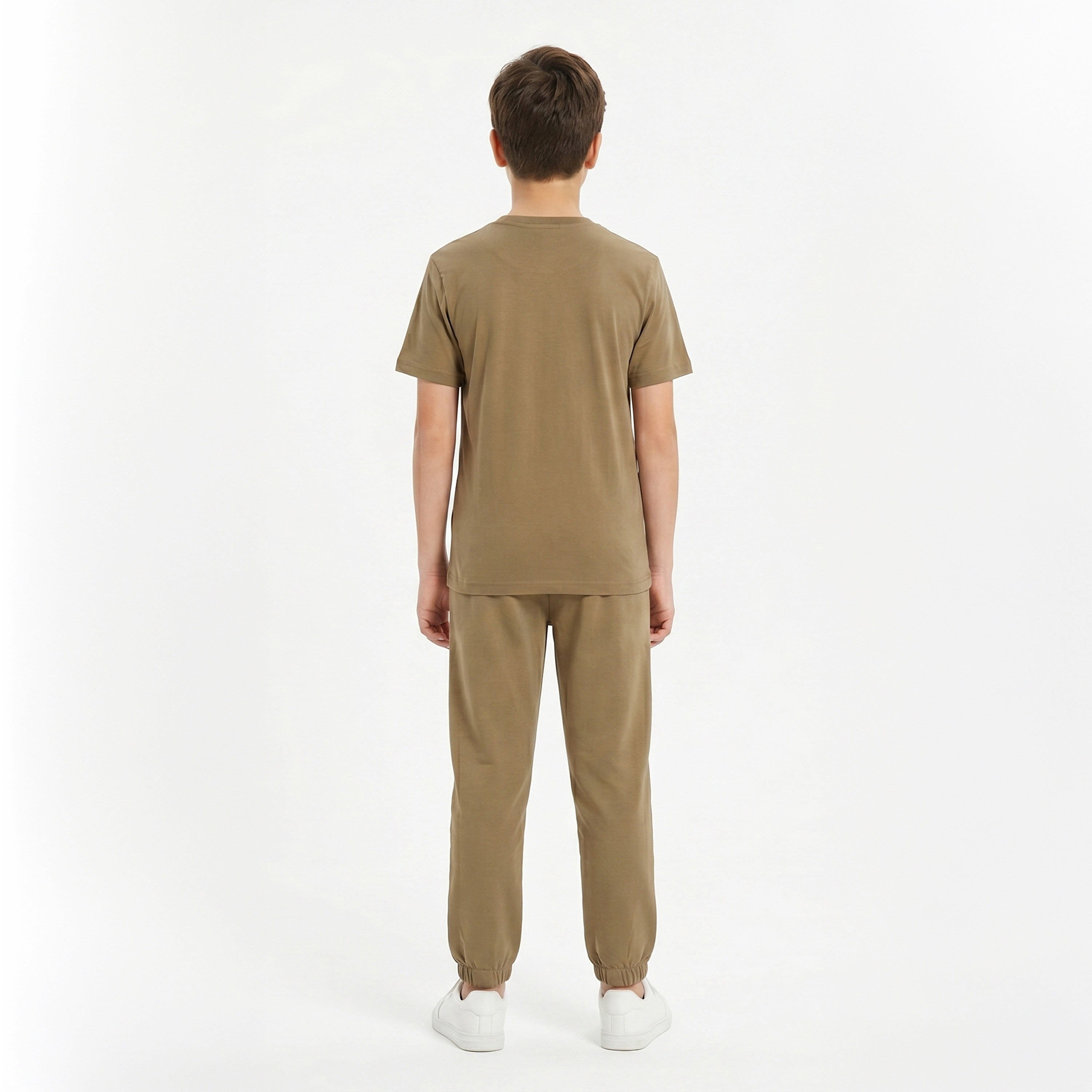 طقم تيشيرت بأكمام قصيرة مع بنطلون جوجر من كول آند كول-boys-clothing-setsandcoords-image-2